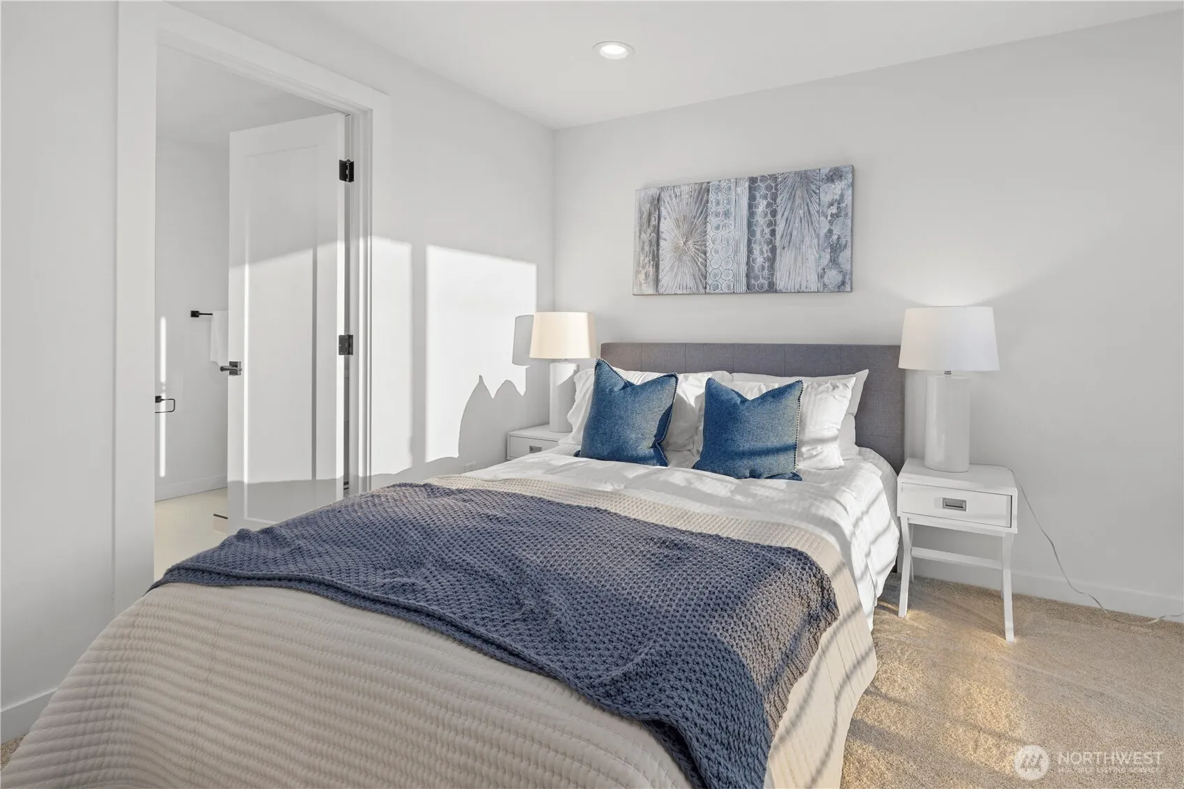 3852 Carr Place N, Seattle, WA 98103