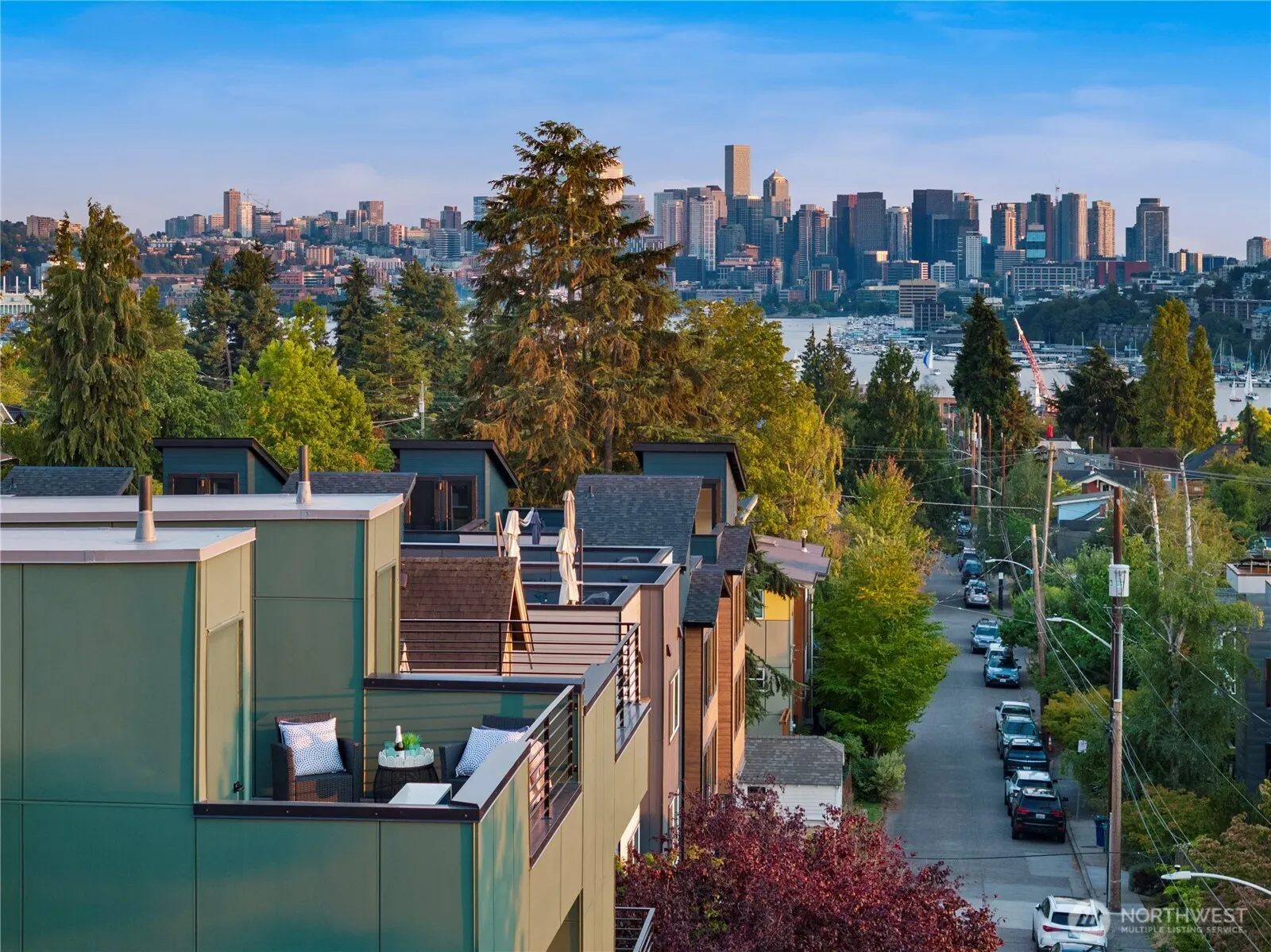3852 Carr Place N, Seattle, WA 98103