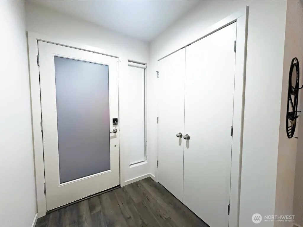 13706 Manor Way #C3, Lynnwood, WA 98087-1909