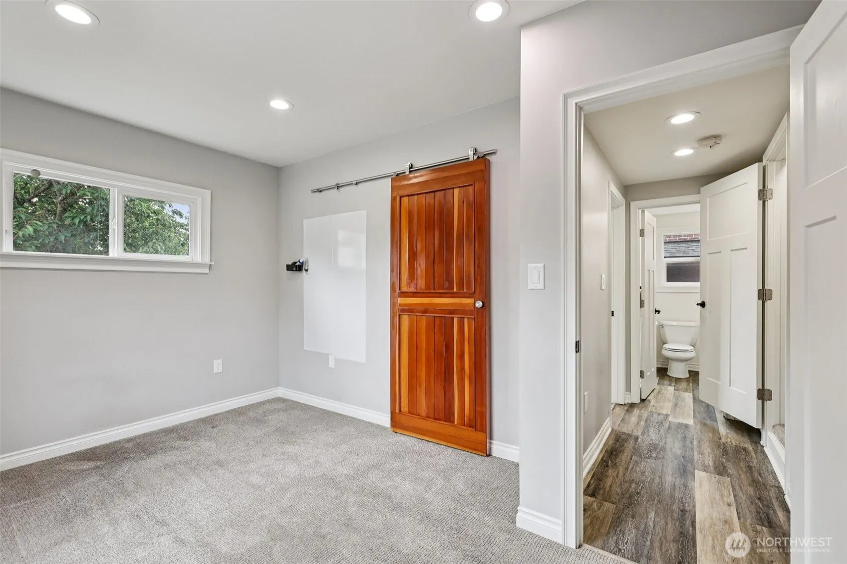 8258 Interlake Avenue N, Seattle, WA 98103