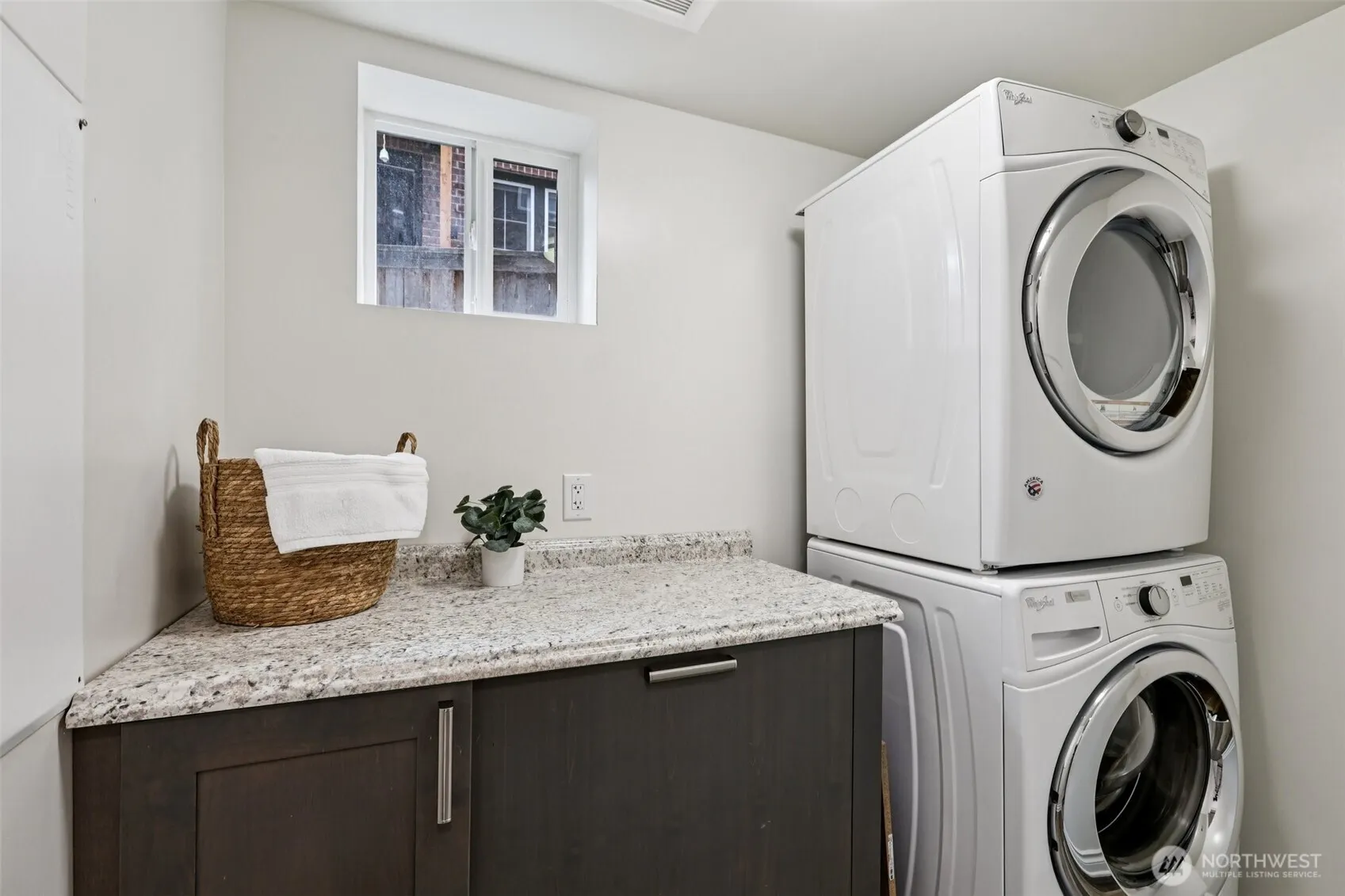 8258 Interlake Avenue N, Seattle, WA 98103