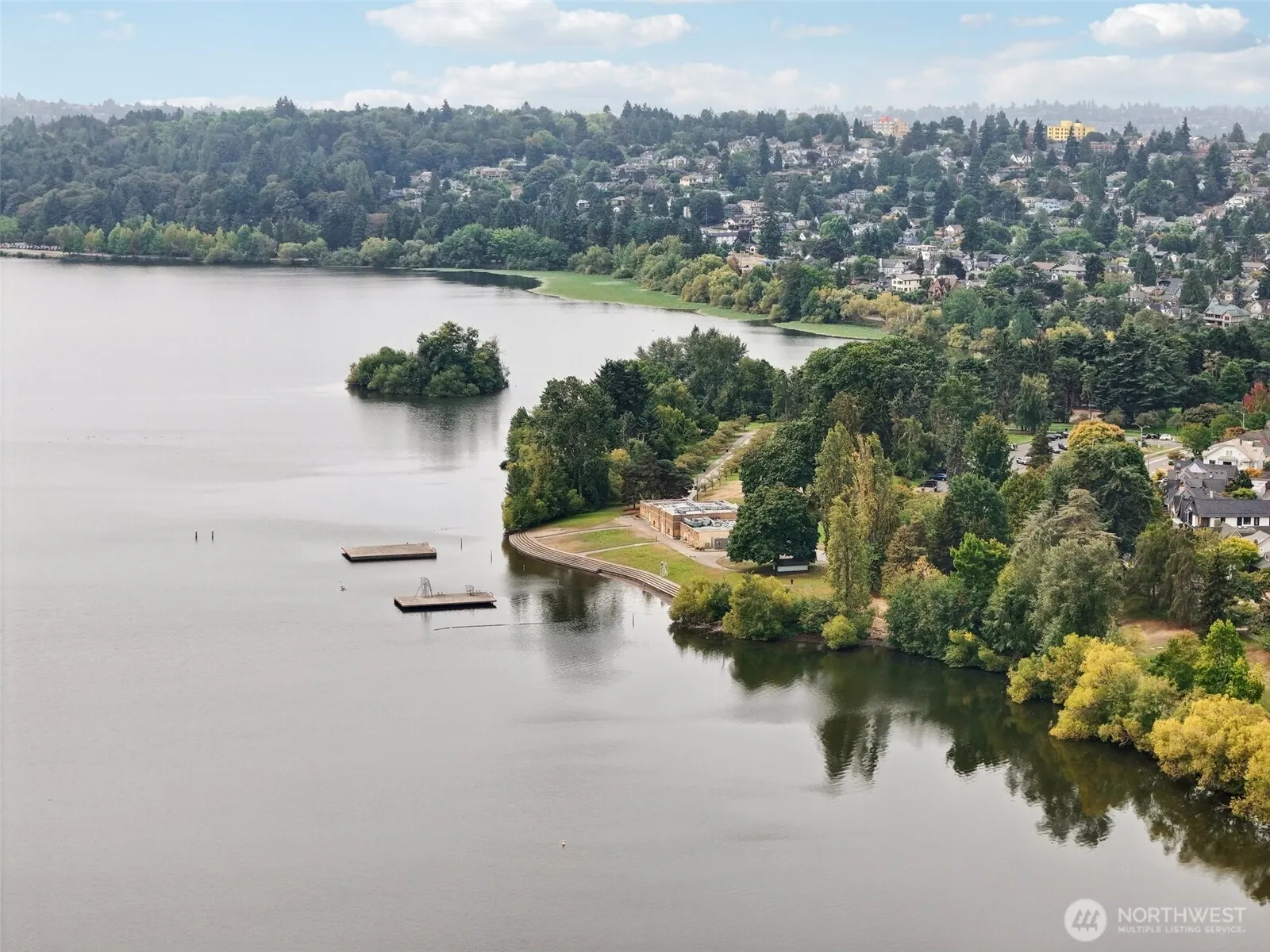 8258 Interlake Avenue N, Seattle, WA 98103