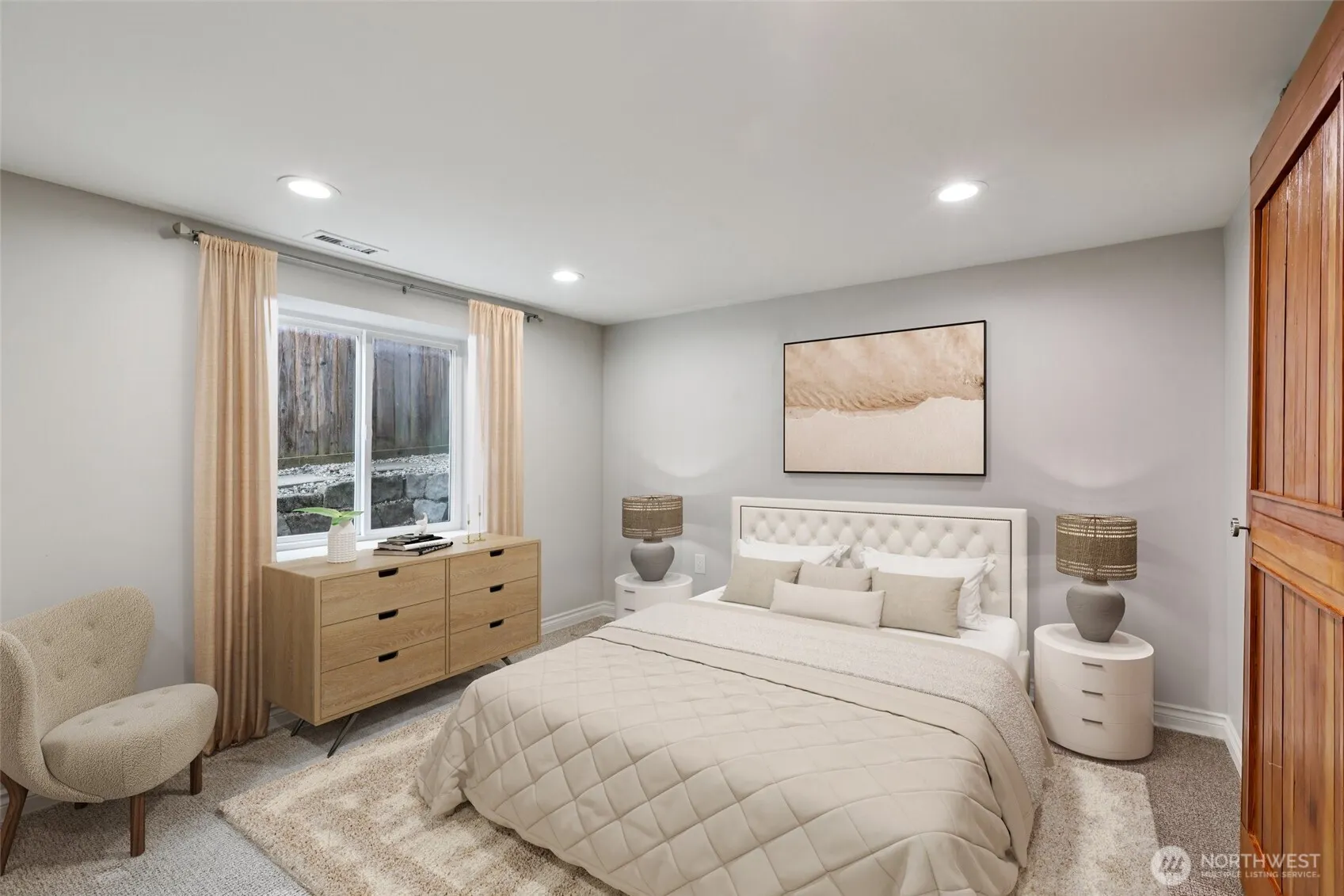 8258 Interlake Avenue N, Seattle, WA 98103