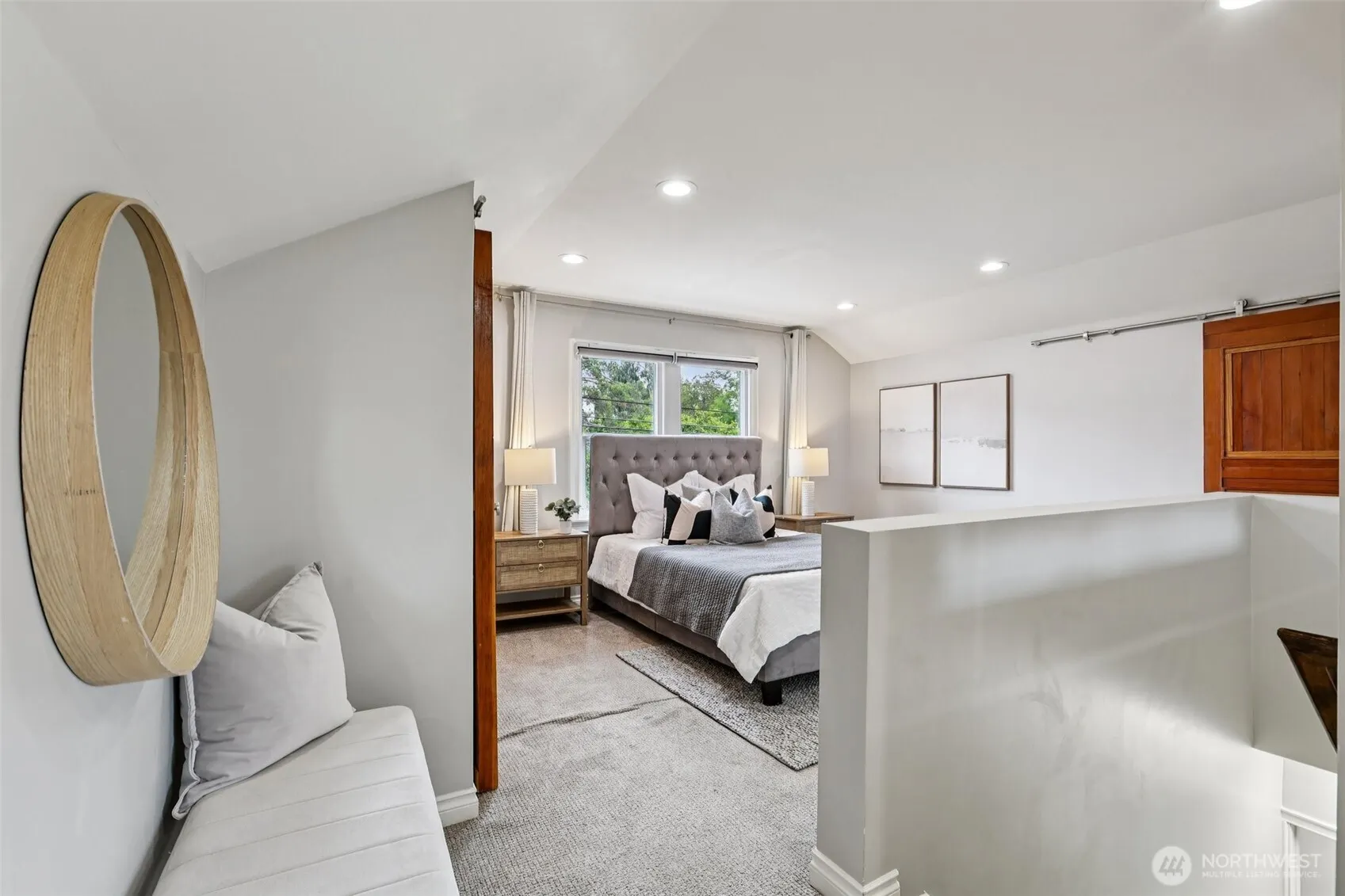 8258 Interlake Avenue N, Seattle, WA 98103