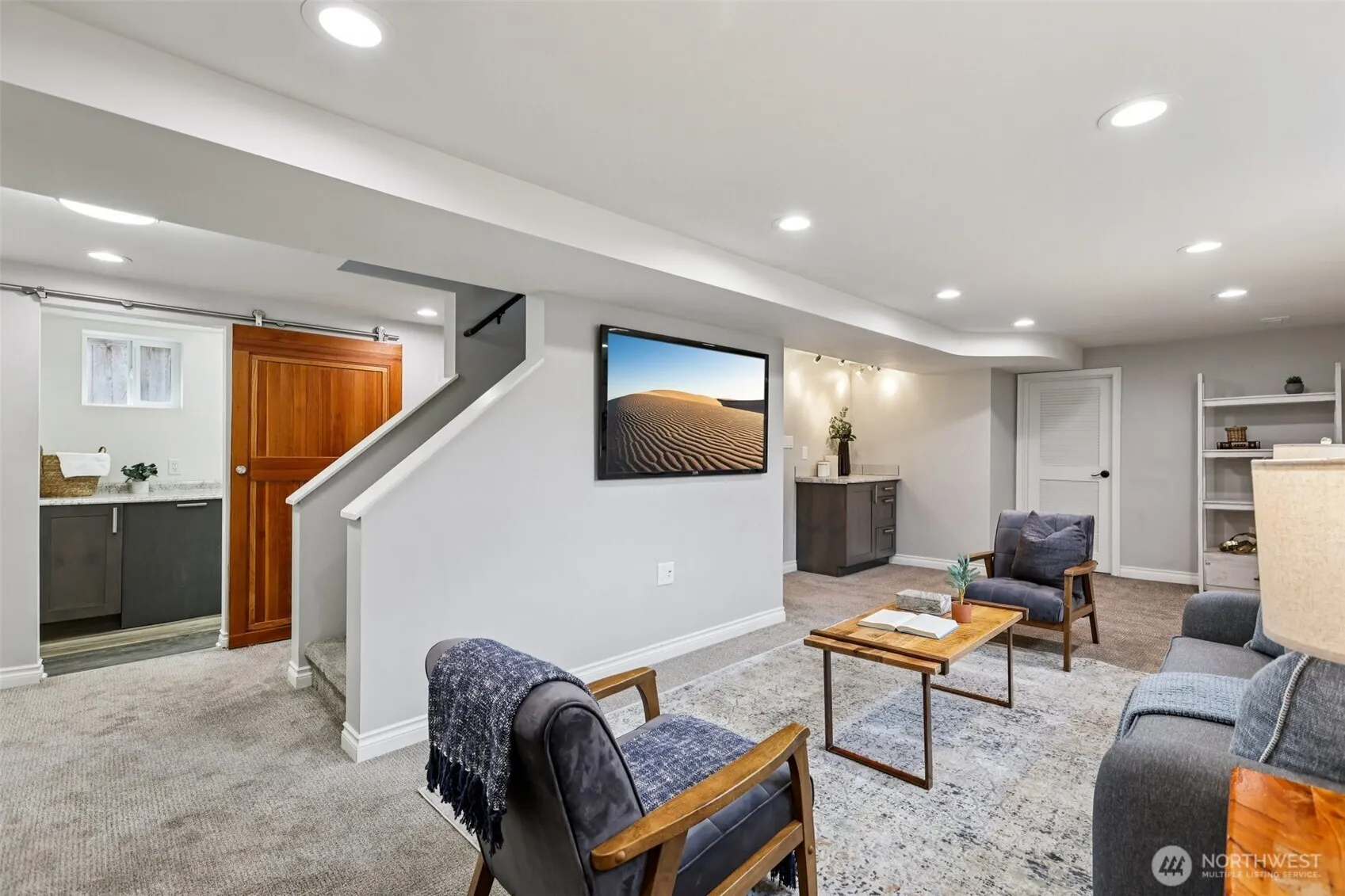 8258 Interlake Avenue N, Seattle, WA 98103