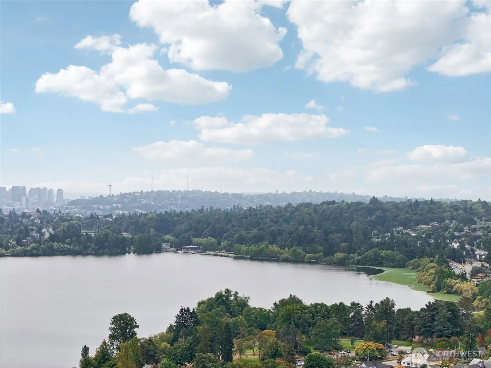 8258 Interlake Avenue N, Seattle, WA 98103