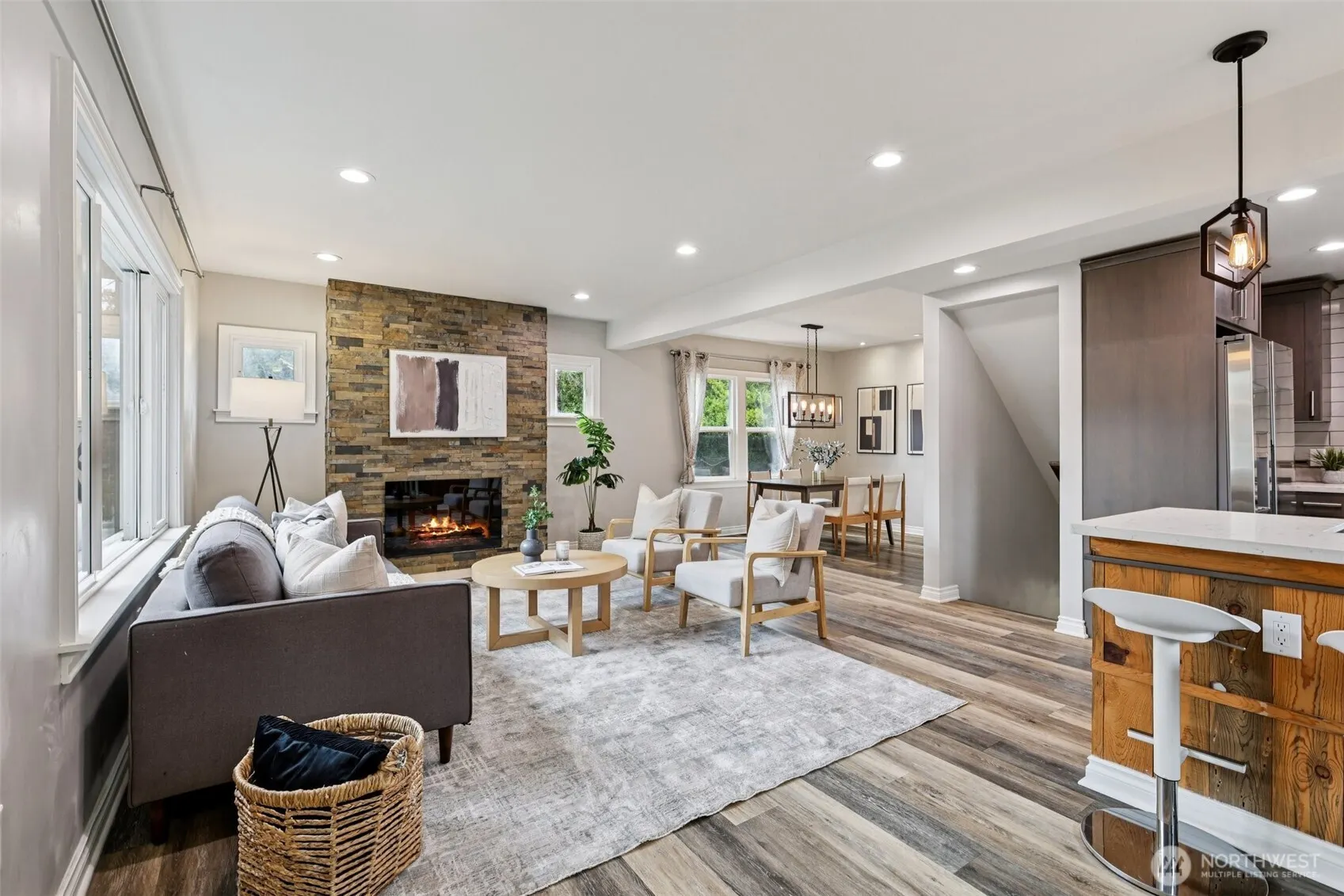8258 Interlake Avenue N, Seattle, WA 98103