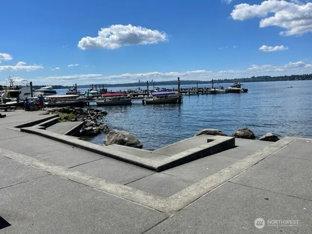 211 Kirkland Avenue #310, Kirkland, WA 98033