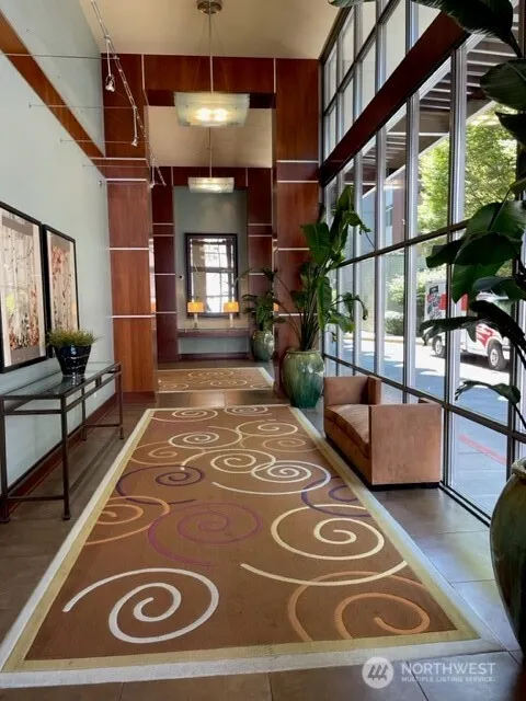 211 Kirkland Avenue #310, Kirkland, WA 98033