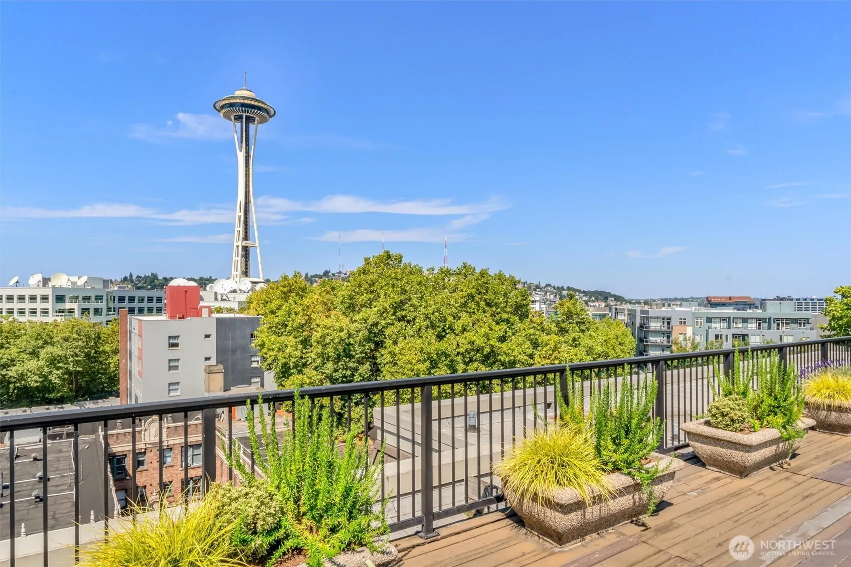 425 Vine Street #605, Seattle, WA 98121
