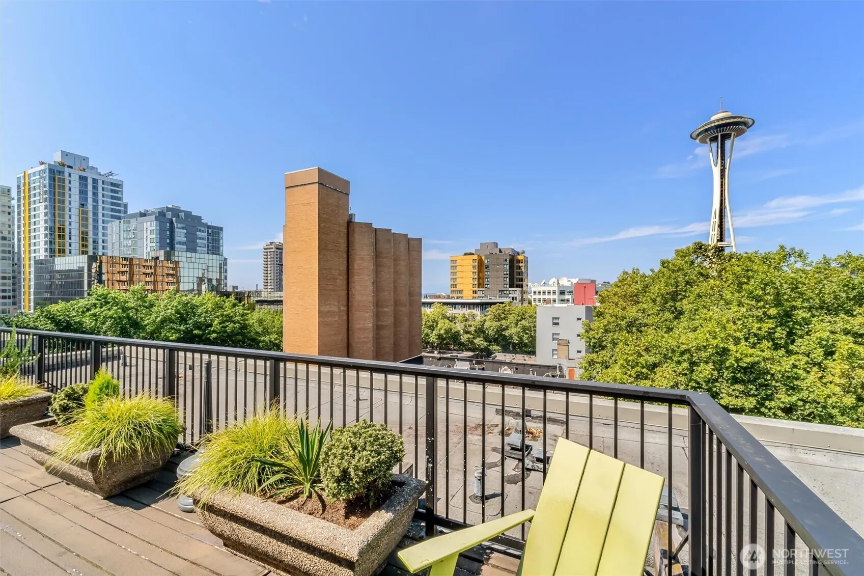 425 Vine Street #605, Seattle, WA 98121