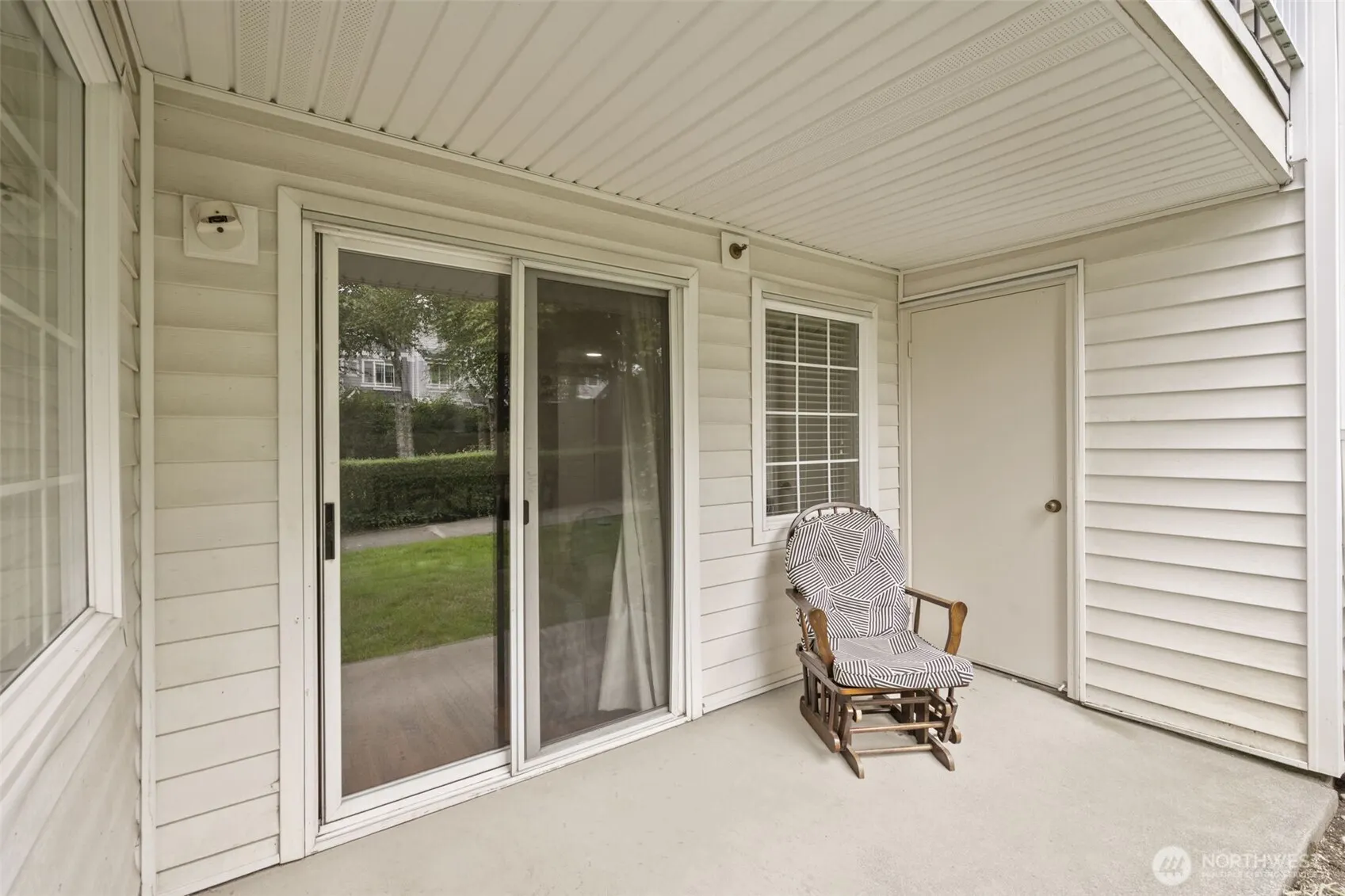 949 Aberdeen Ave ne #B104, Renton, WA 98059