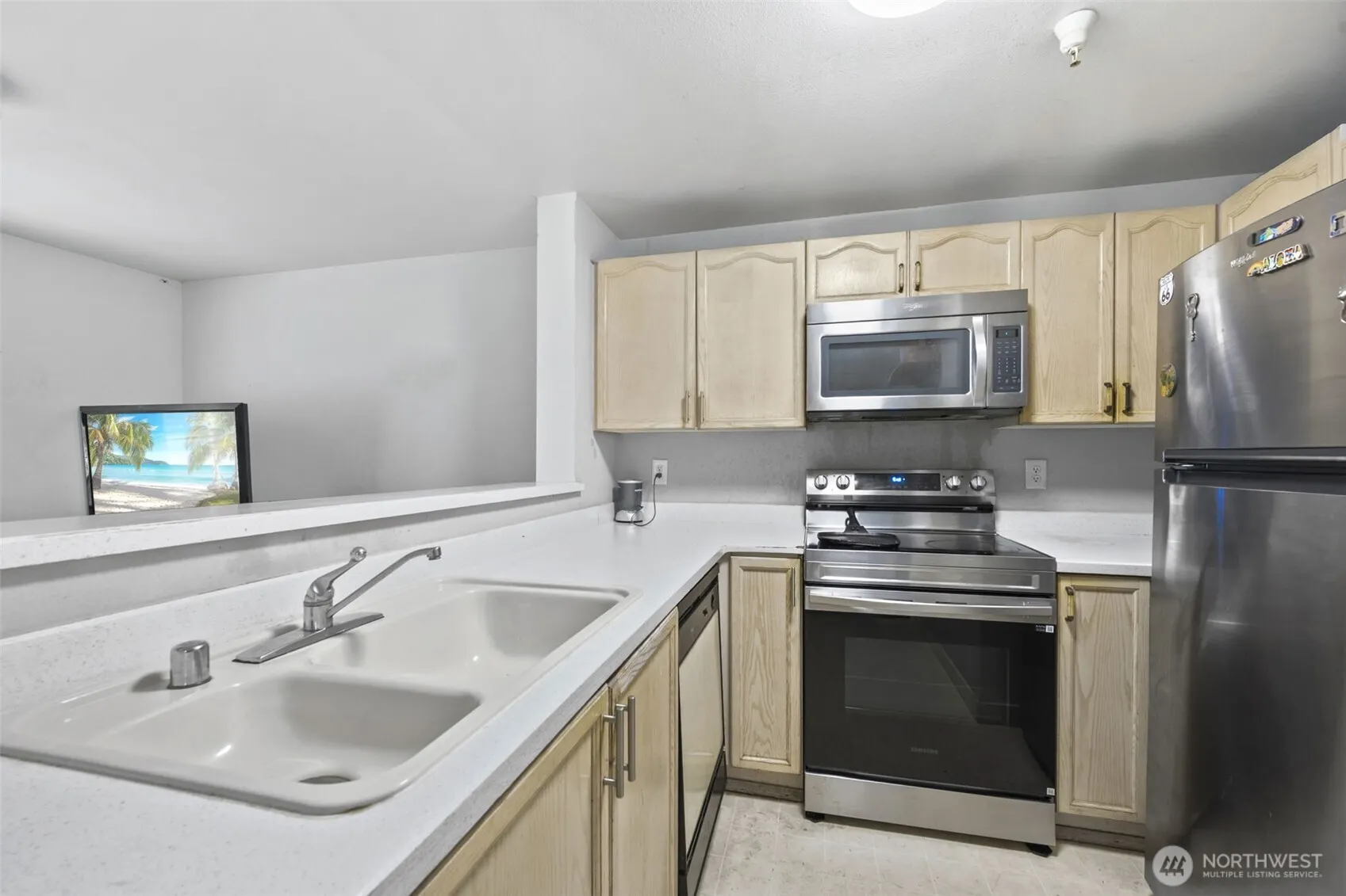 949 Aberdeen Ave ne #B104, Renton, WA 98059