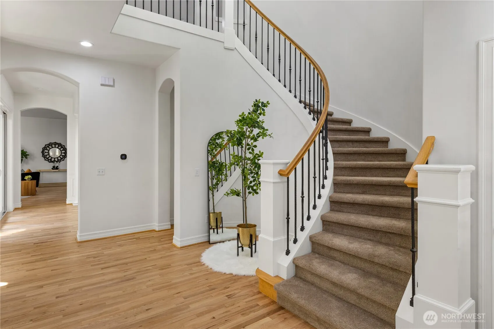 2455 30th Avenue NE, Issaquah, WA 98029