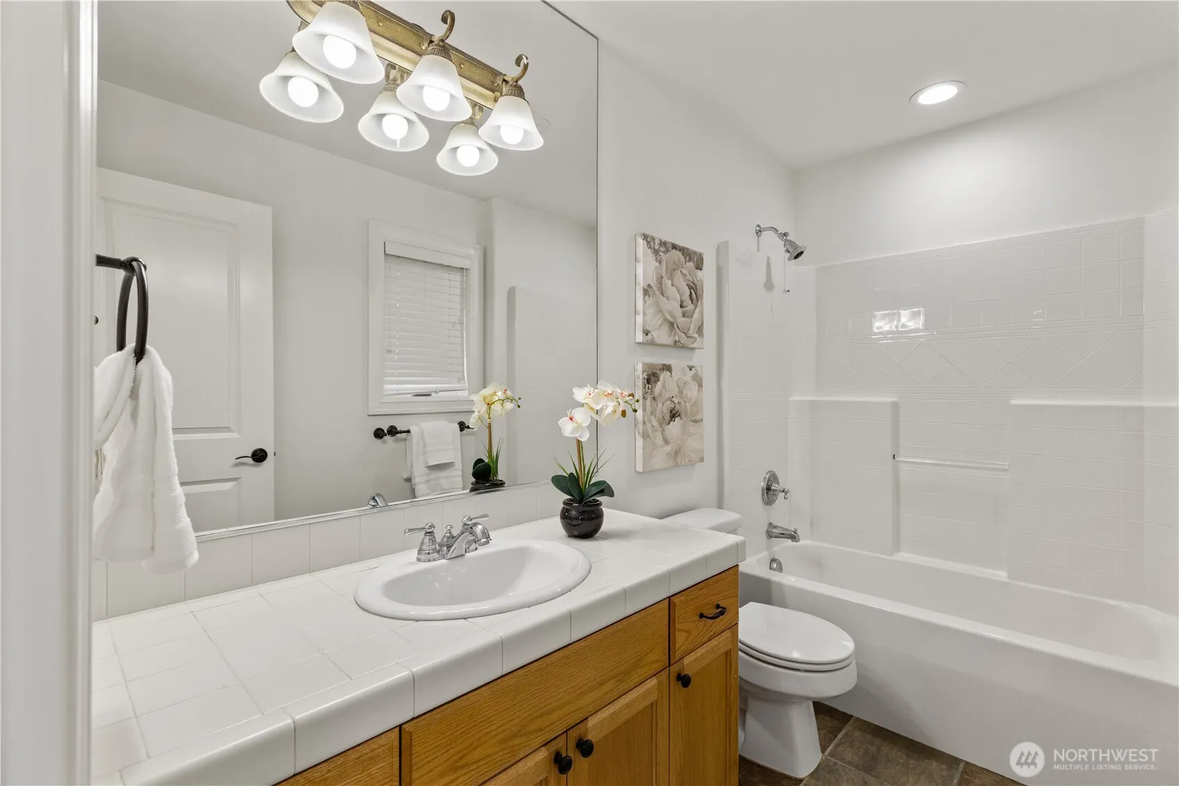 2455 30th Avenue NE, Issaquah, WA 98029