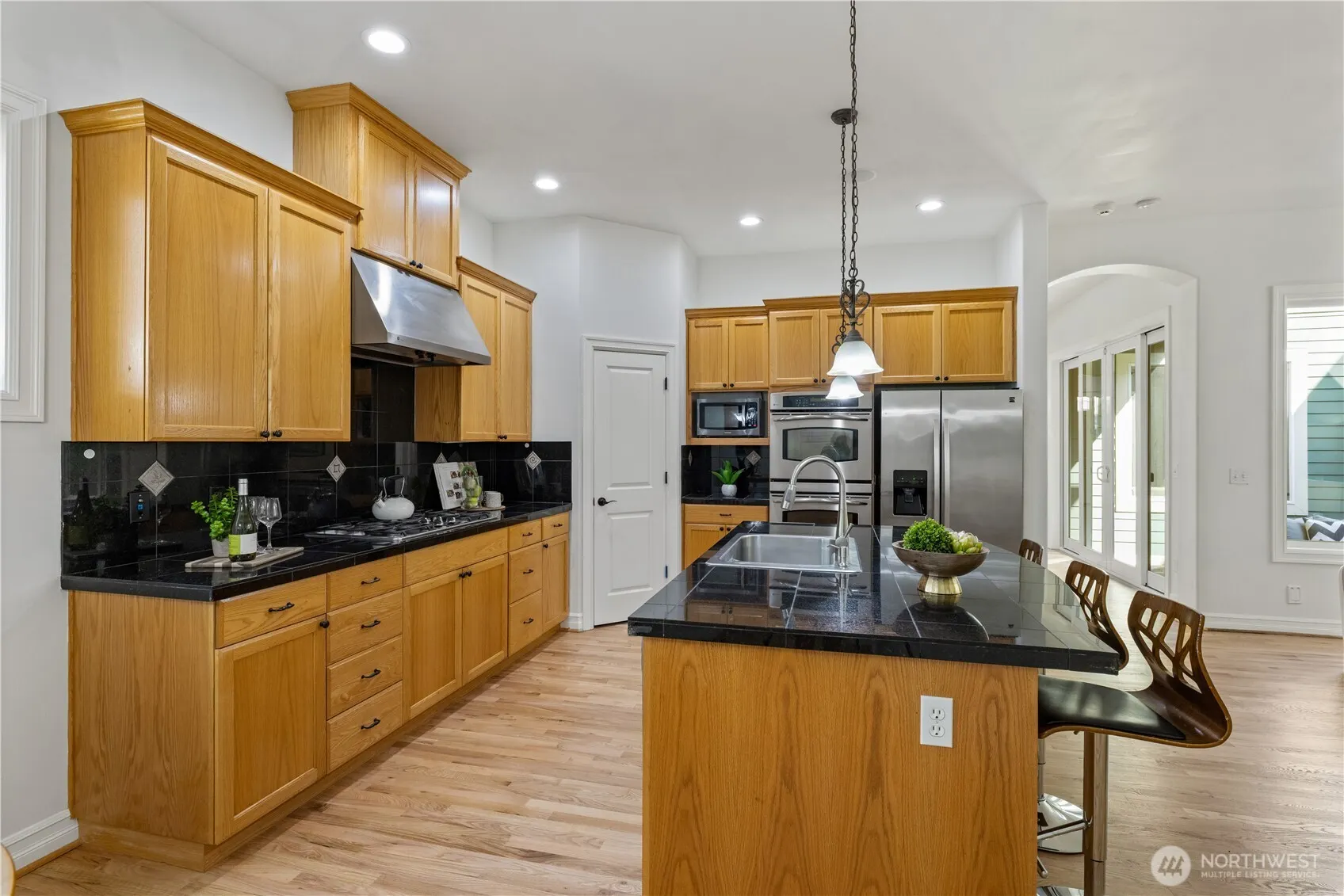 2455 30th Avenue NE, Issaquah, WA 98029