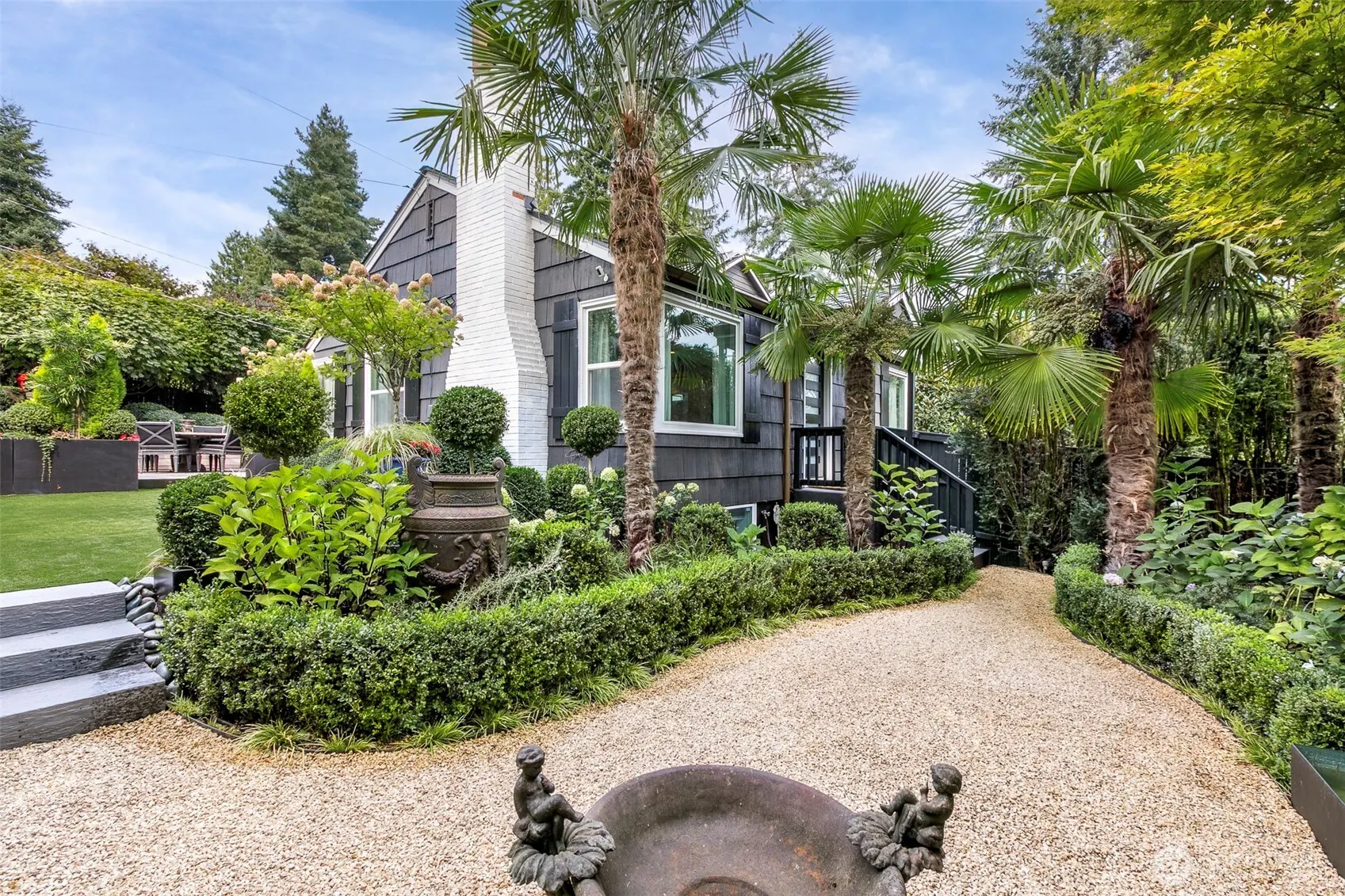 10303 15th Avenue NE, Seattle, WA 98125