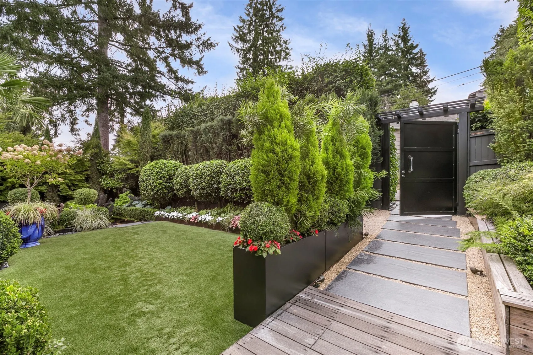 10303 15th Avenue NE, Seattle, WA 98125