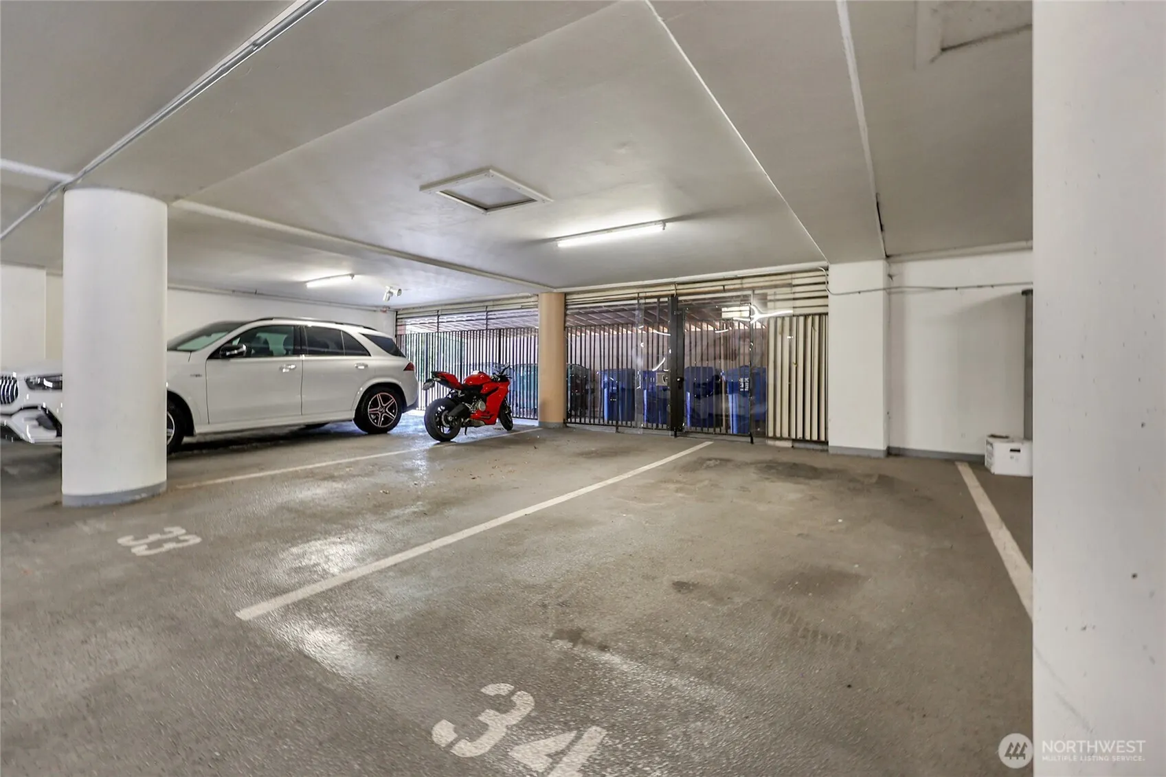 100 Ward Street #104, Seattle, WA 98109-3630