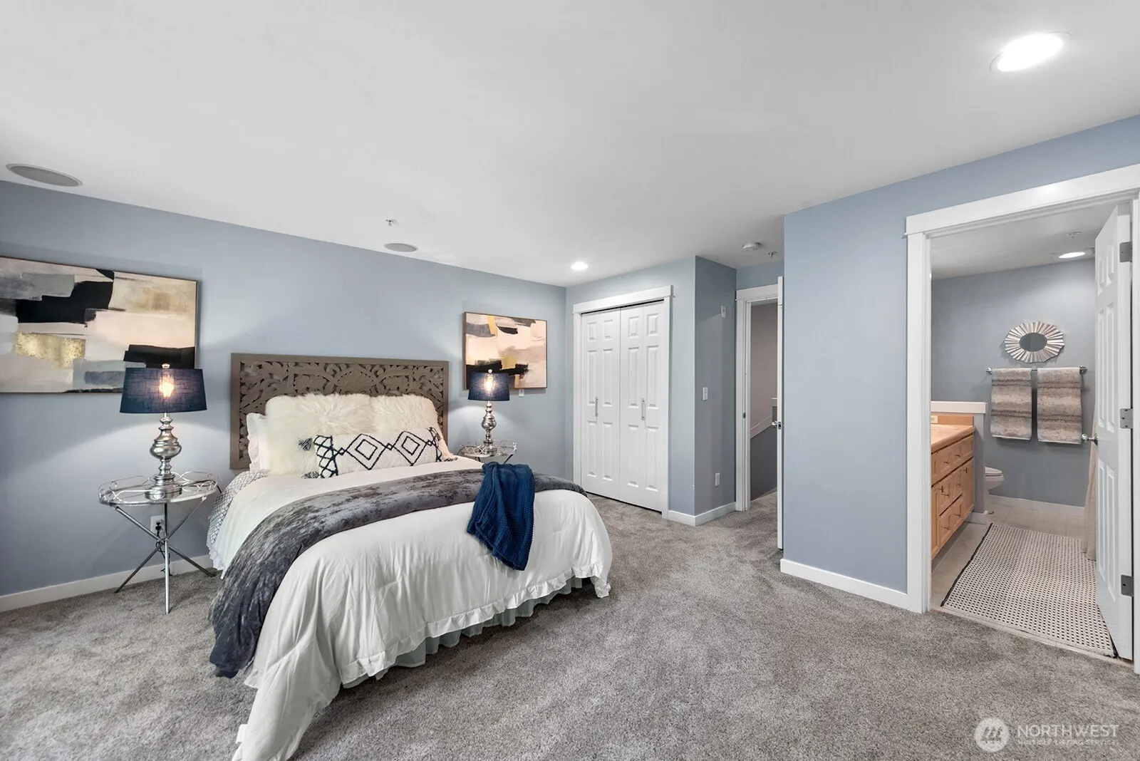 17928 NE 90th Street , Redmond, WA 98052