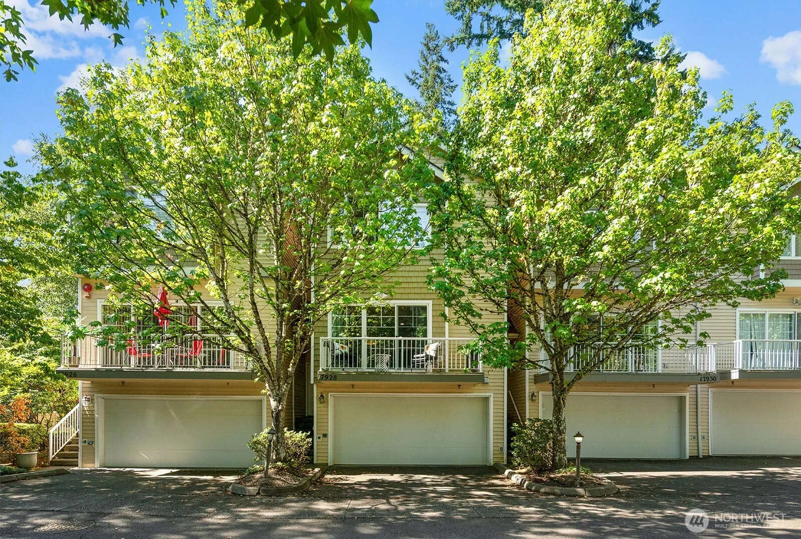 17928 NE 90th Street , Redmond, WA 98052
