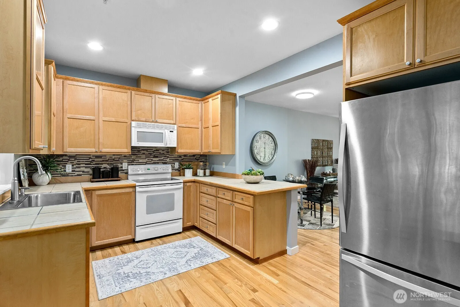 17928 NE 90th Street , Redmond, WA 98052
