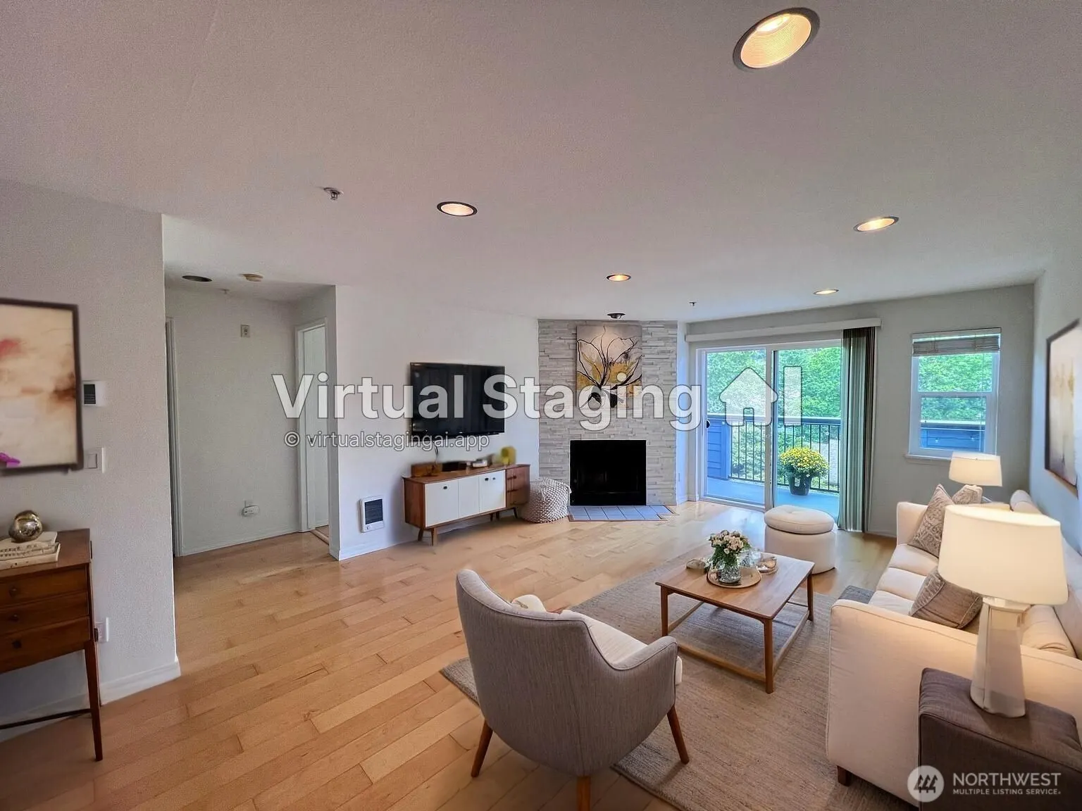 15809 Waynita Way NE #G-302, Bothell, WA 98011-7429