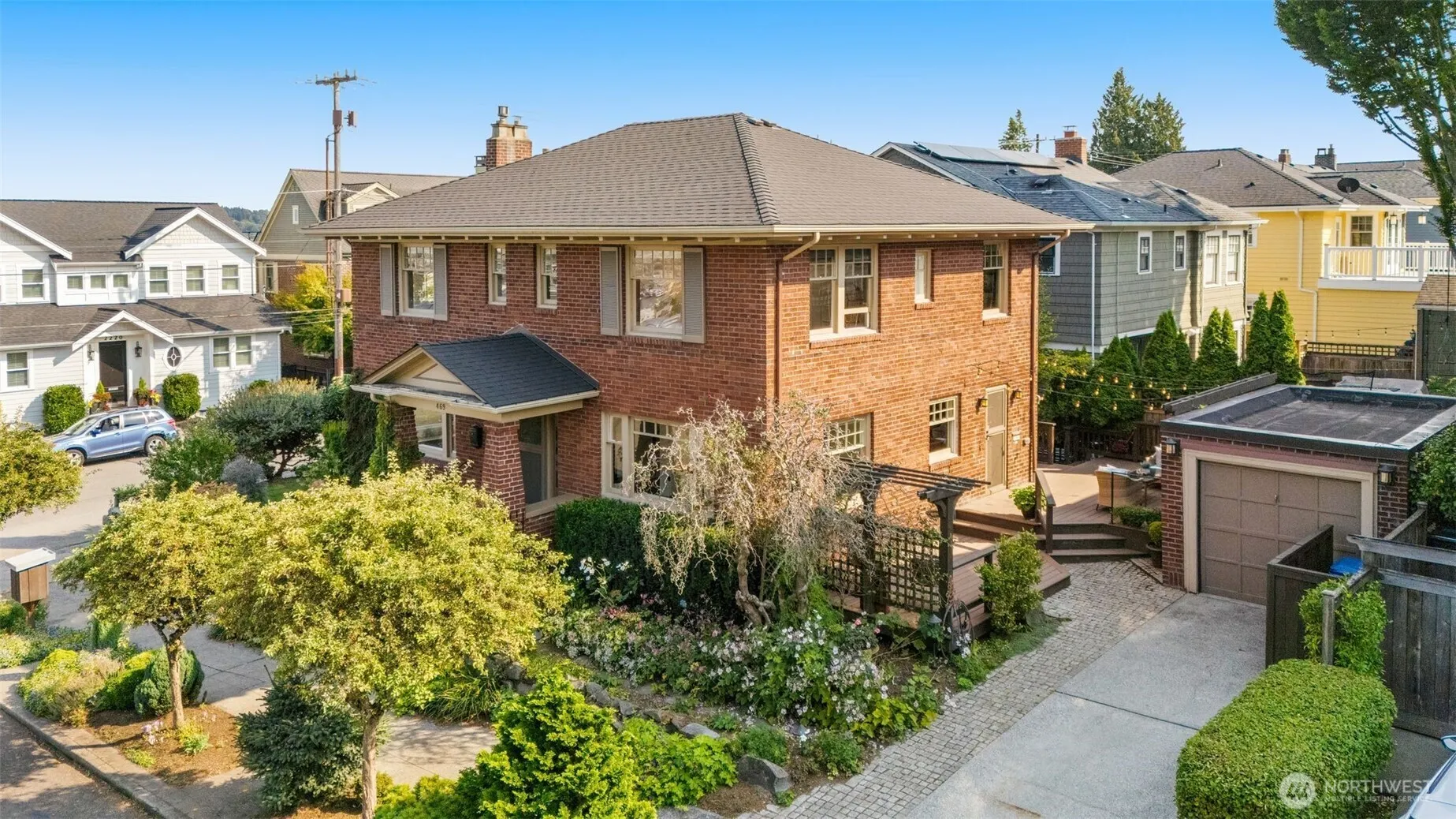 469 Lynn Street , Seattle, WA 98109