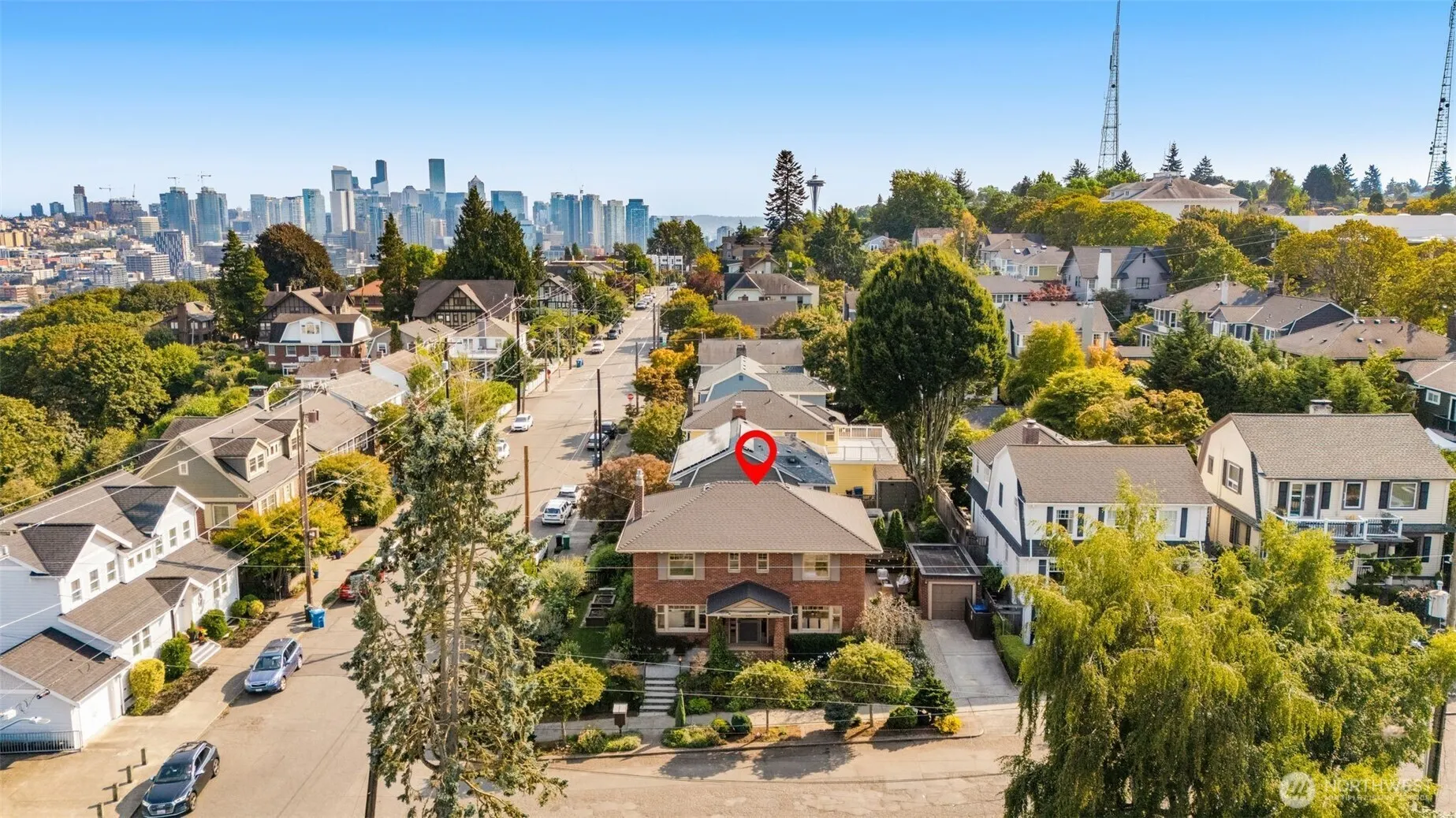 469 Lynn Street , Seattle, WA 98109