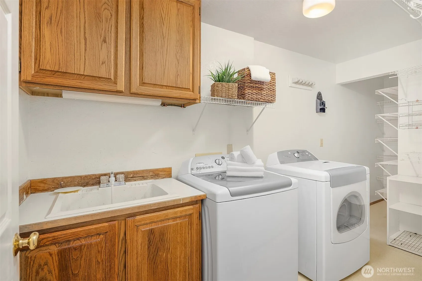 13301 NE 118th Court , Redmond, WA 98052