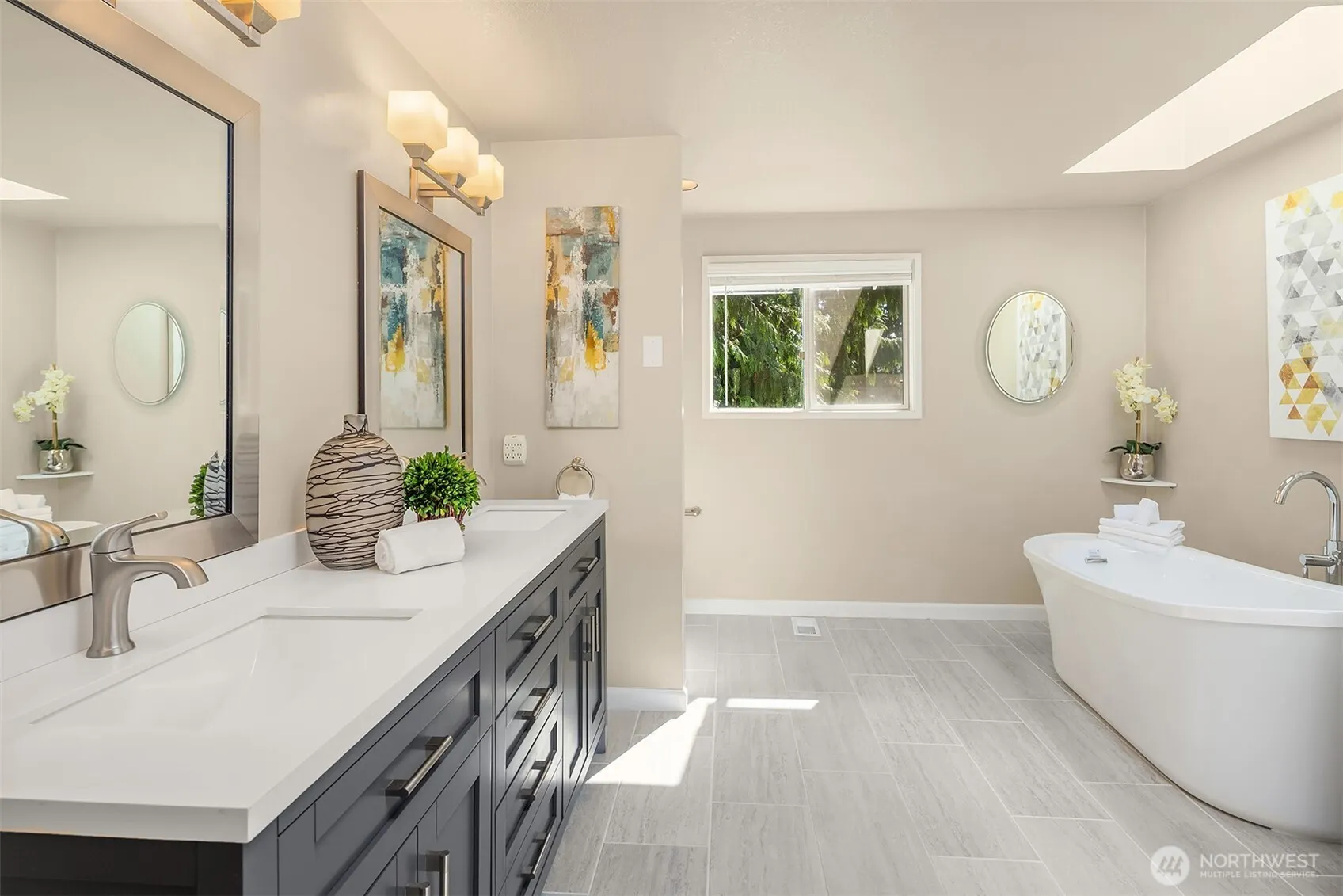 13301 NE 118th Court , Redmond, WA 98052