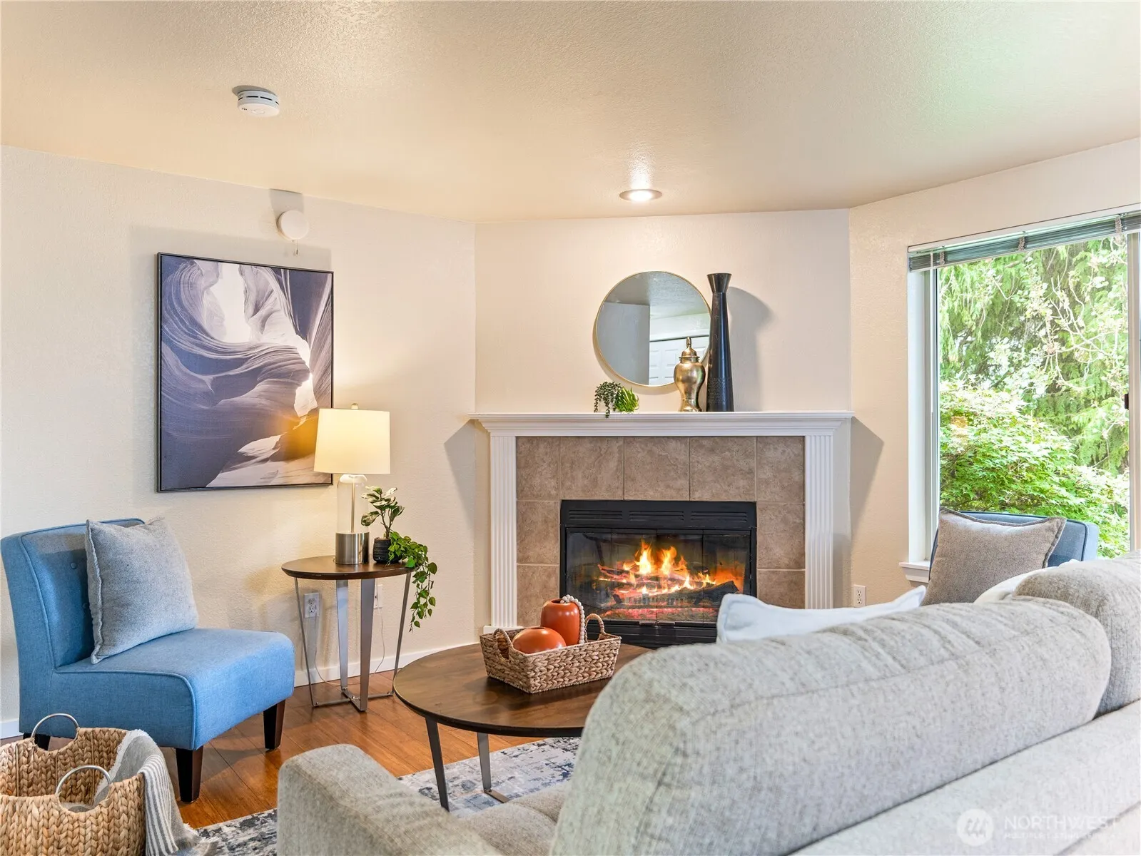 20120 66th Place W #E3, Lynnwood, WA 98036