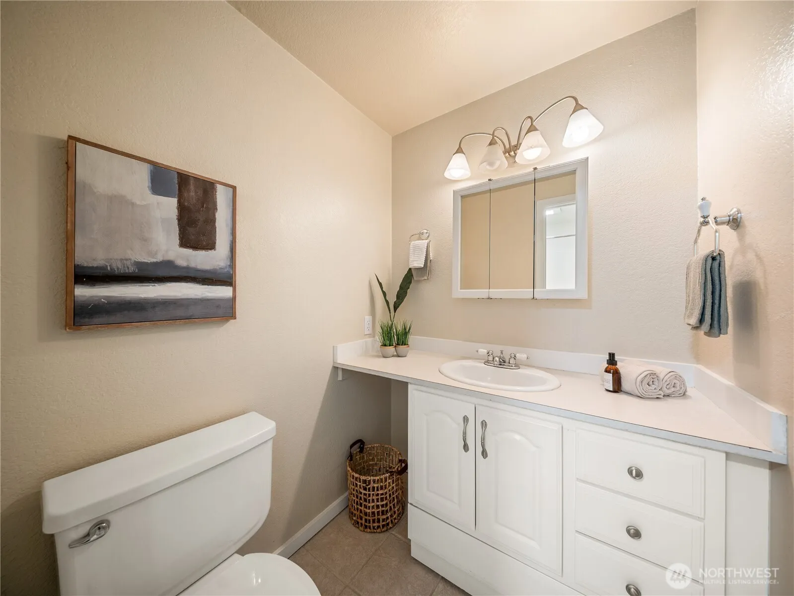 20120 66th Place W #E3, Lynnwood, WA 98036