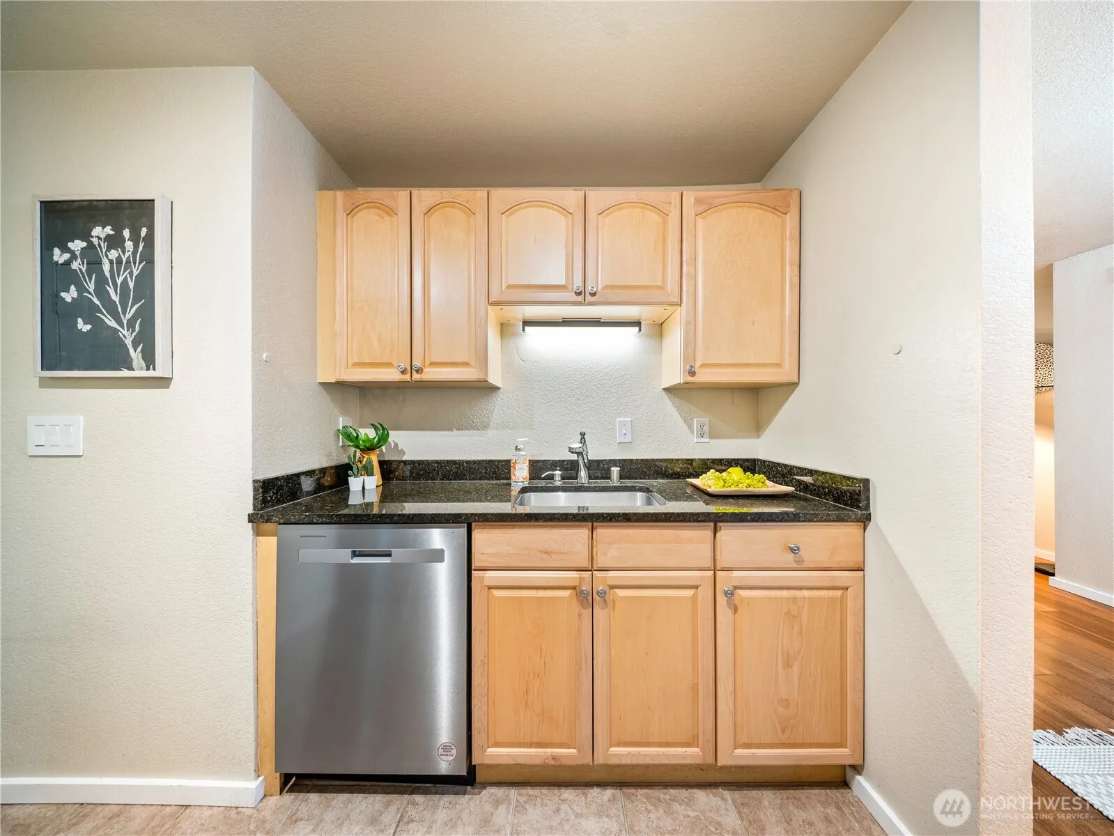 20120 66th Place W #E3, Lynnwood, WA 98036