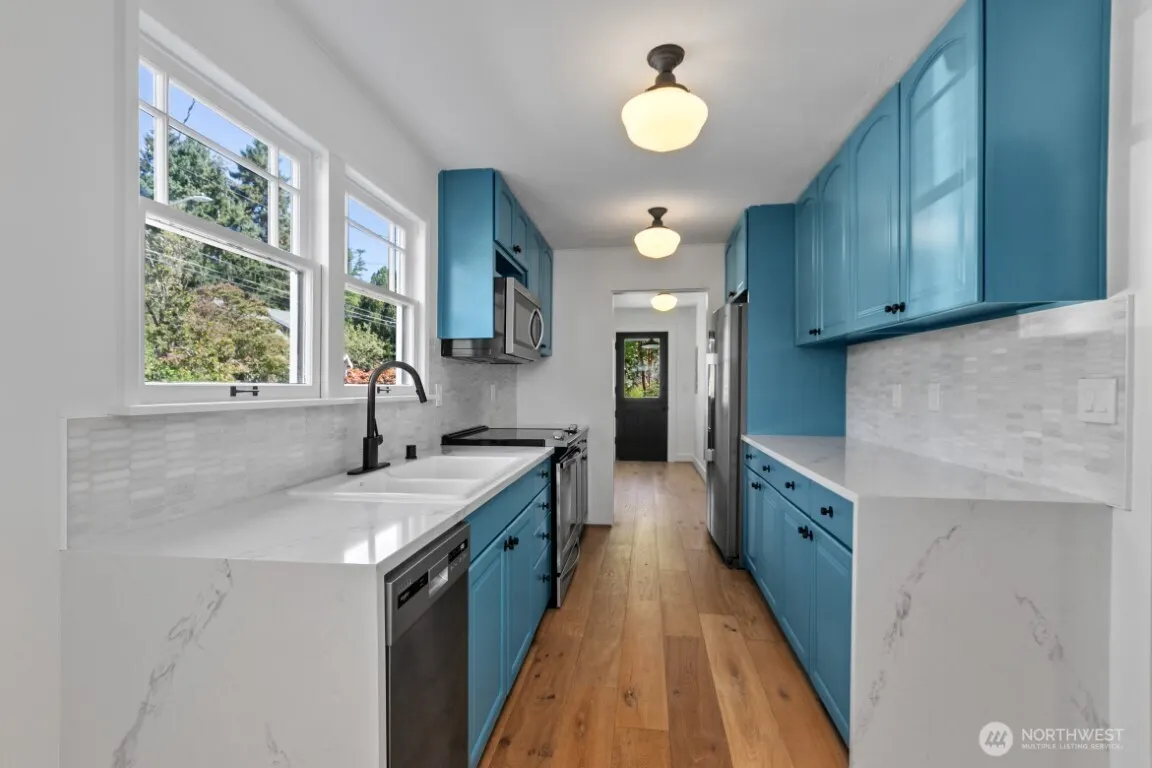 1205 NE 91st Street , Seattle, WA 98115
