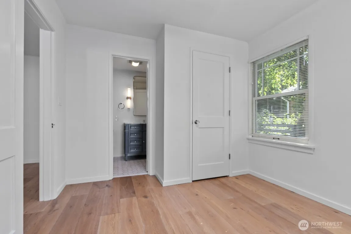 1205 NE 91st Street , Seattle, WA 98115