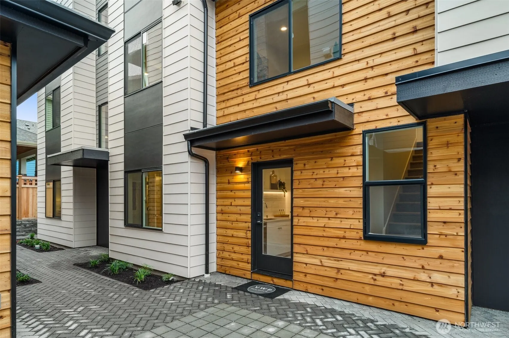 9217 A 14th Avenue NW, Seattle, WA 98117