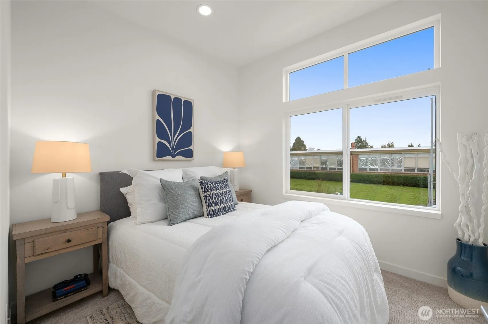 9217 A 14th Avenue NW, Seattle, WA 98117