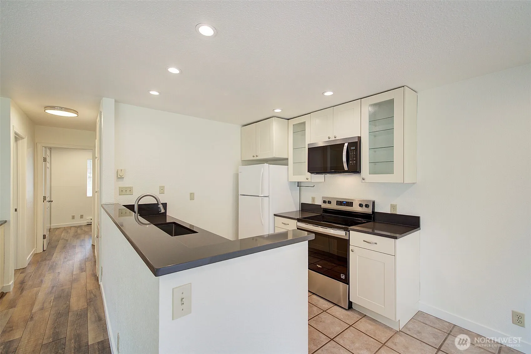 299 1st Avenue NW, Issaquah, WA 98027