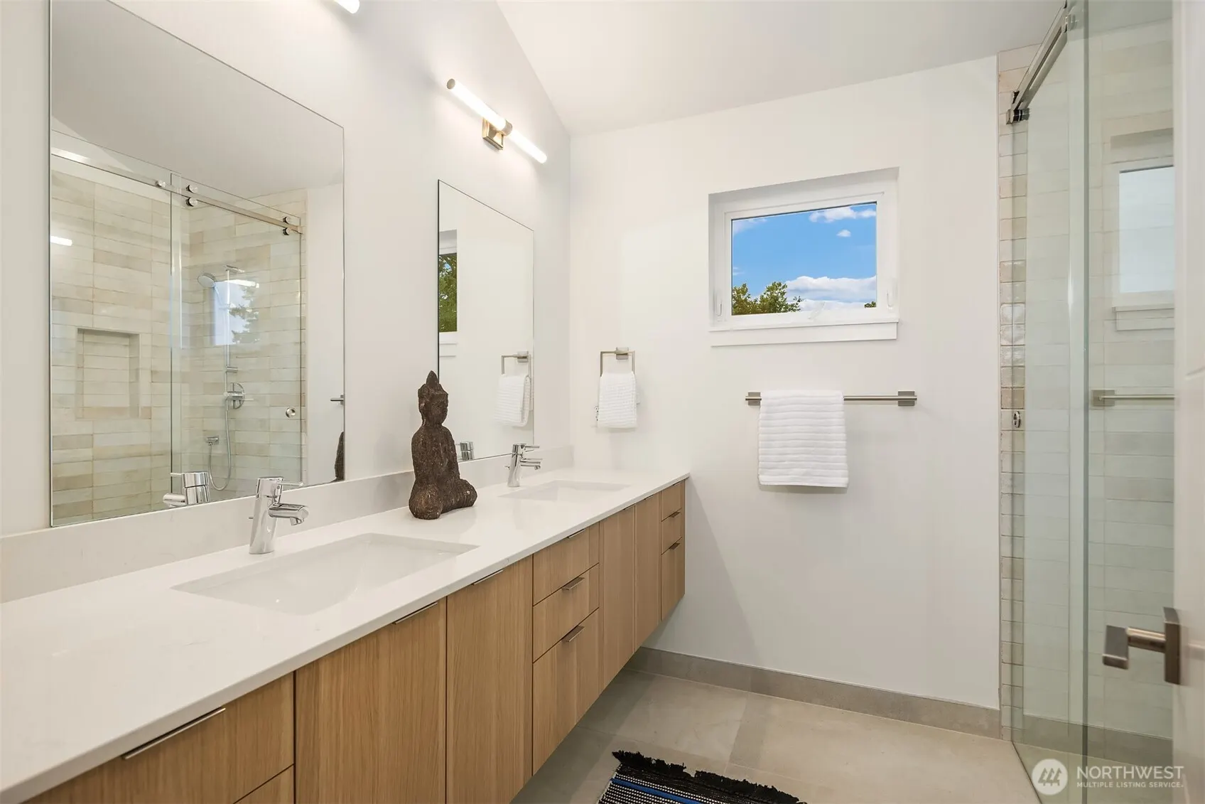 6722 Dibble Avenue NW, Seattle, WA 98117