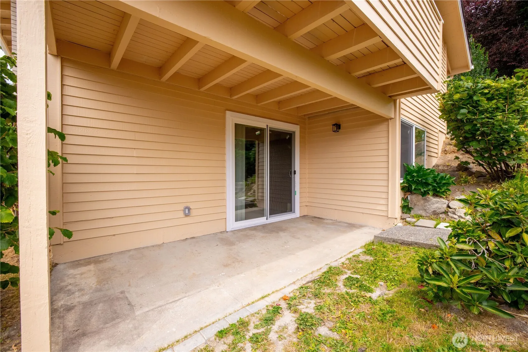 2230 137th Place SE, Bellevue, WA 98005
