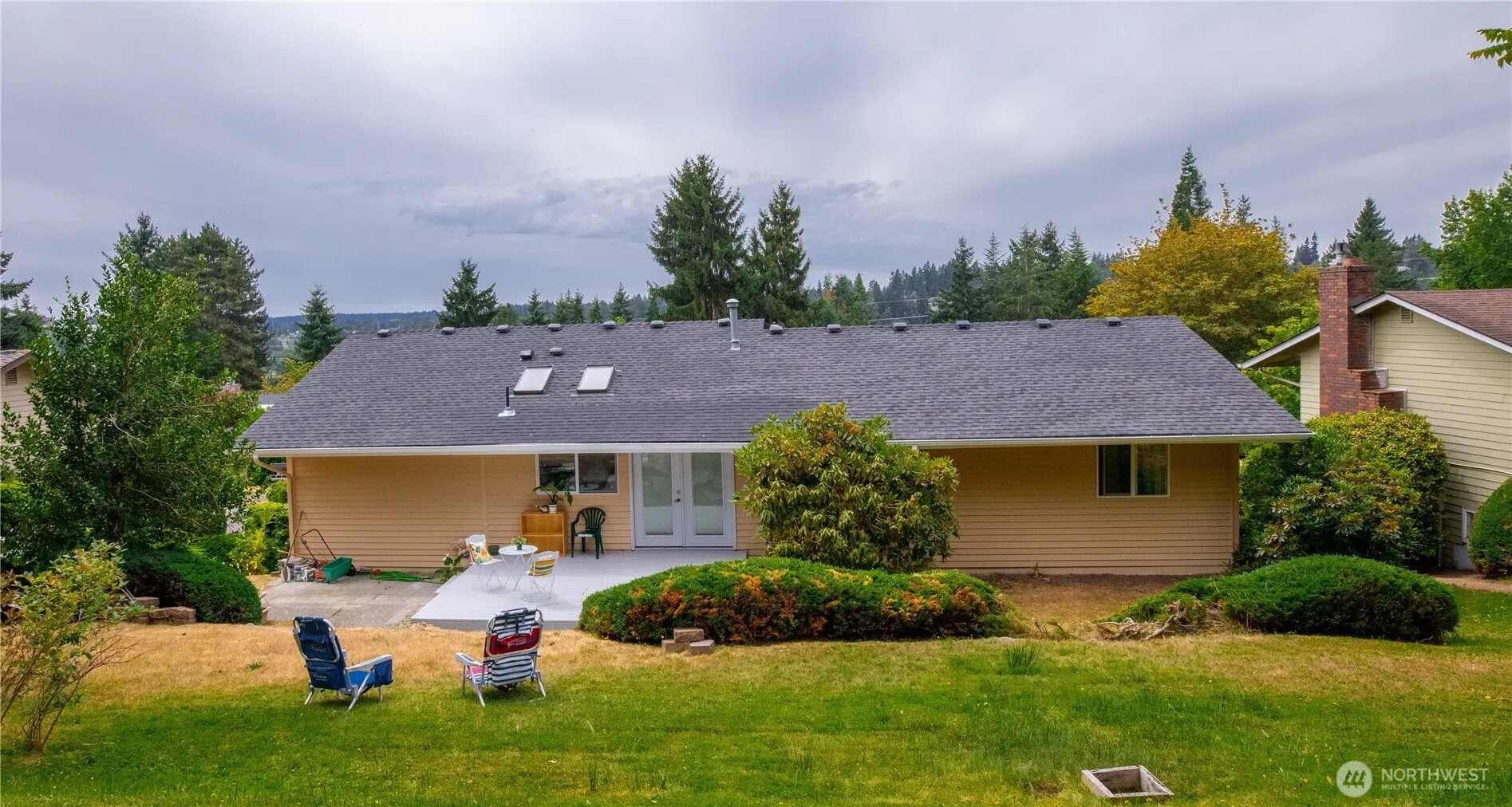 2230 137th Place SE, Bellevue, WA 98005