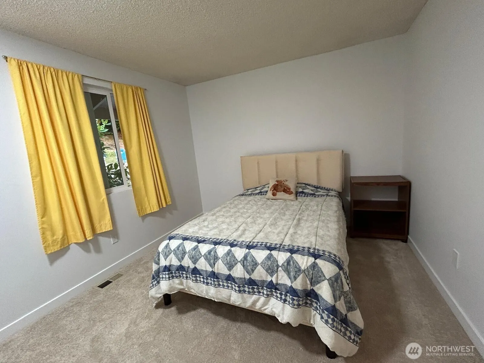 2230 137th Place SE, Bellevue, WA 98005