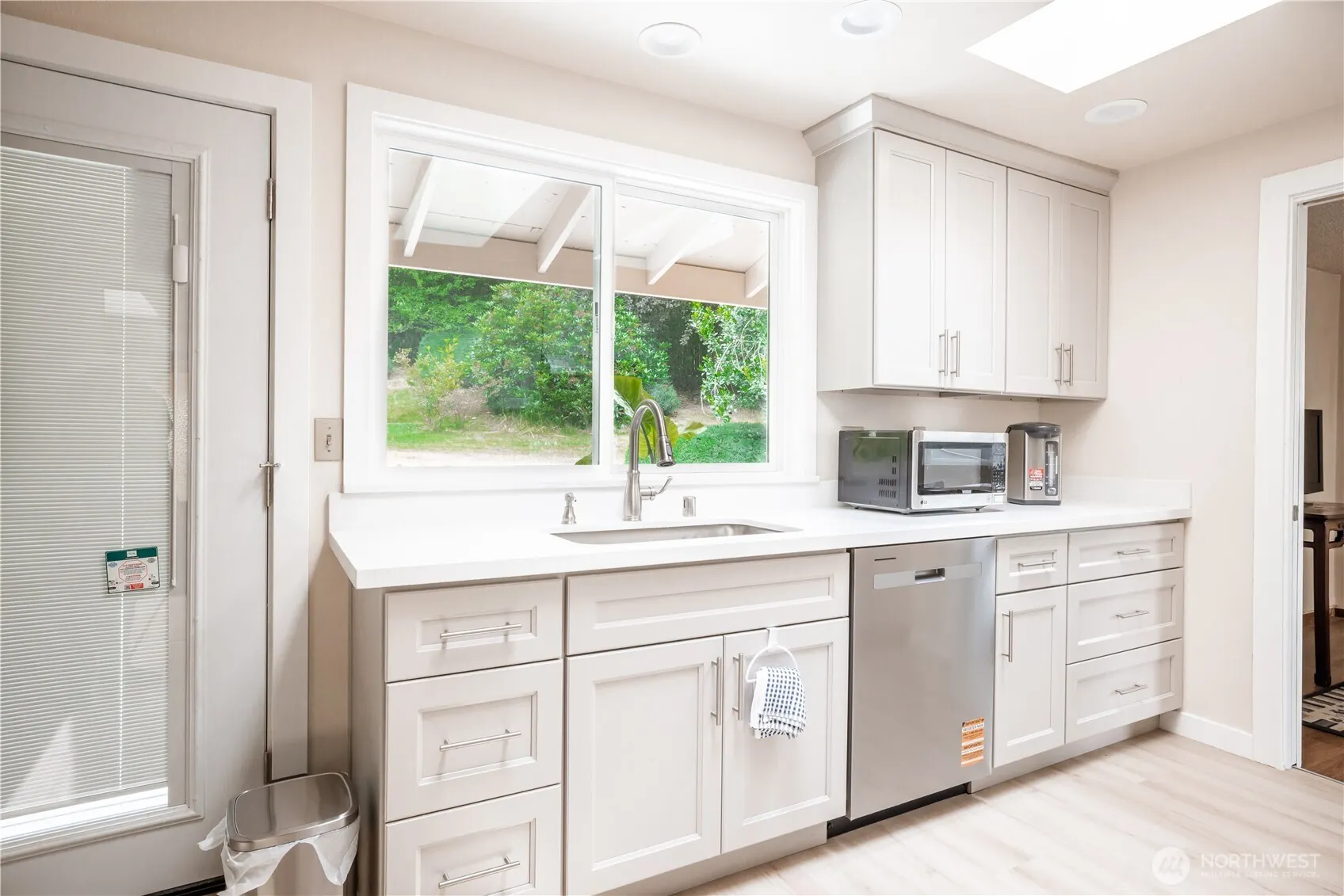 2230 137th Place SE, Bellevue, WA 98005