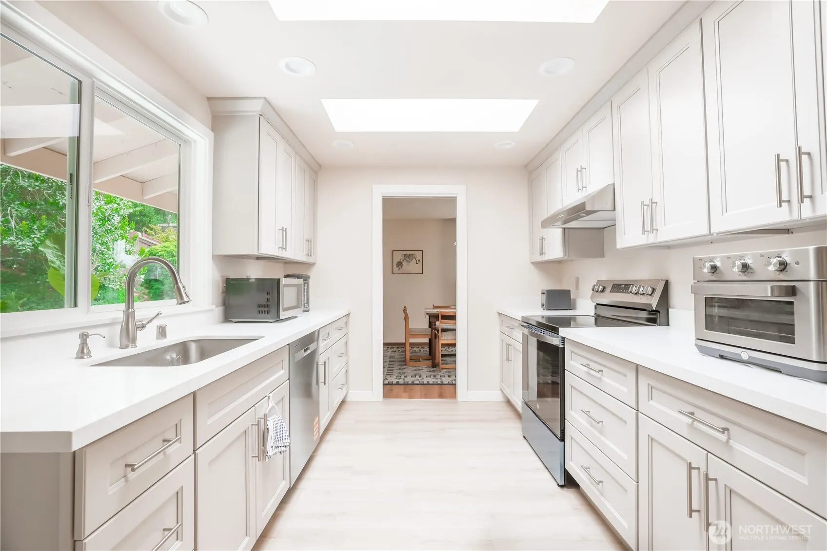 2230 137th Place SE, Bellevue, WA 98005