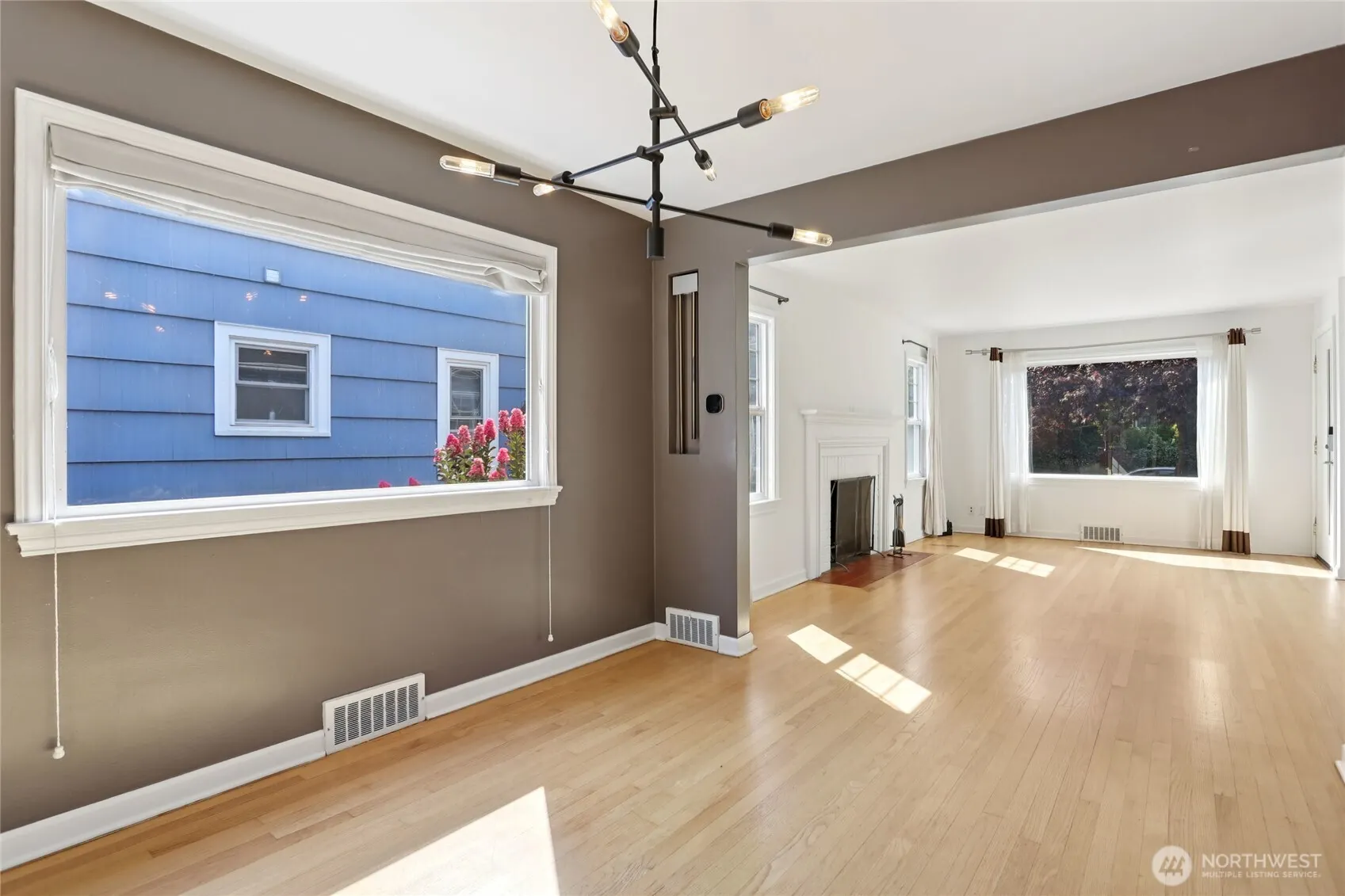 7322 21st Avenue NW, Seattle, WA 98117