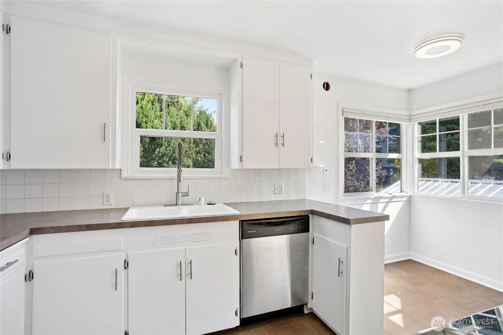 7322 21st Avenue NW, Seattle, WA 98117