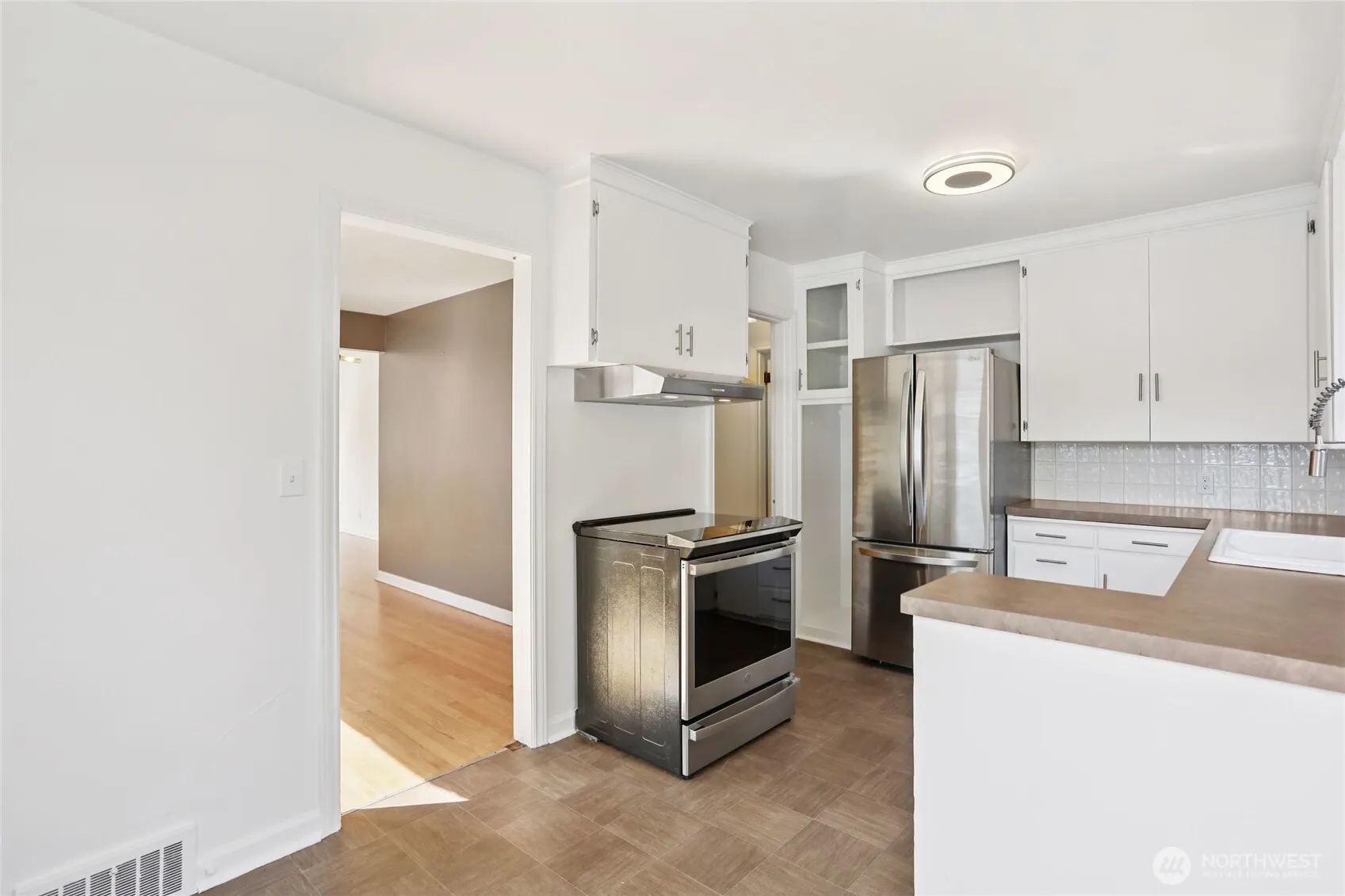 7322 21st Avenue NW, Seattle, WA 98117