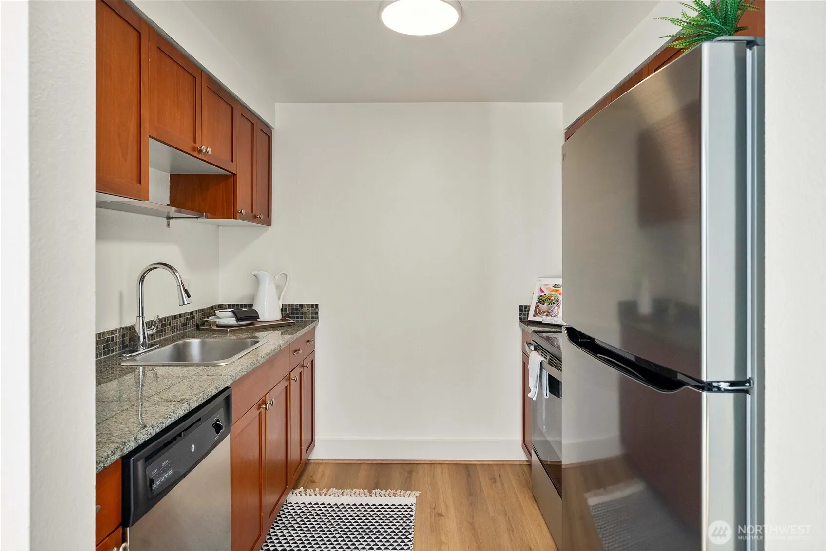 4831 Fauntleroy Way SW #401, Seattle, WA 98116