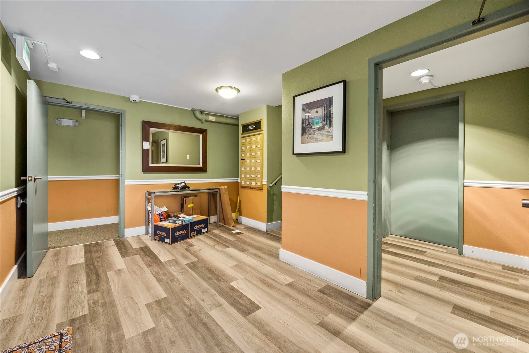 4831 Fauntleroy Way SW #401, Seattle, WA 98116